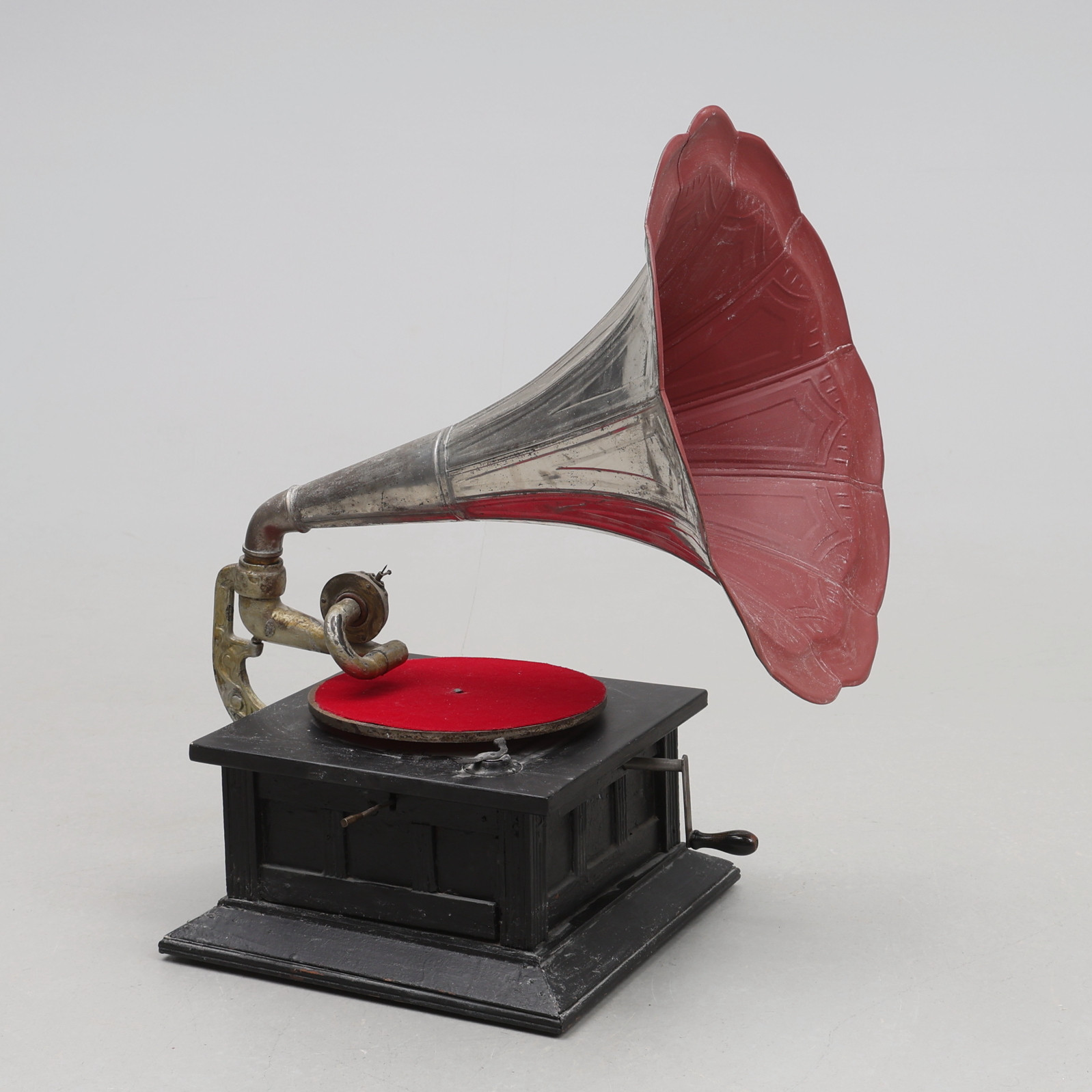 TRATTGRAMMOFON, trä/metall, Exact, 1900-tal.