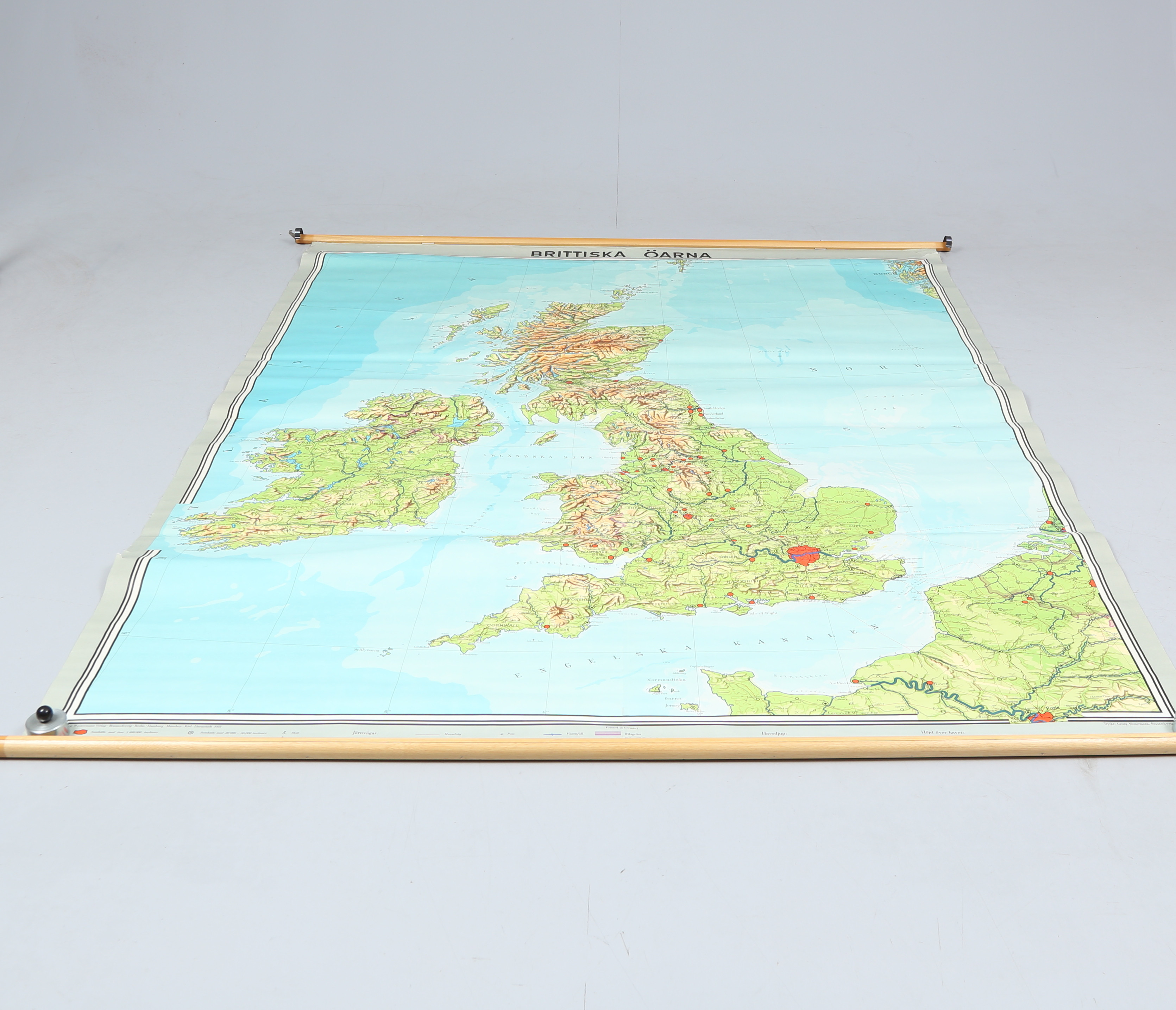 SKOLKARTA, "Brittiska Öarna", C. Diercke - T. Lagerstedt, Nordstedts skolavdelning, Stockholm. 1900-talets mitt.