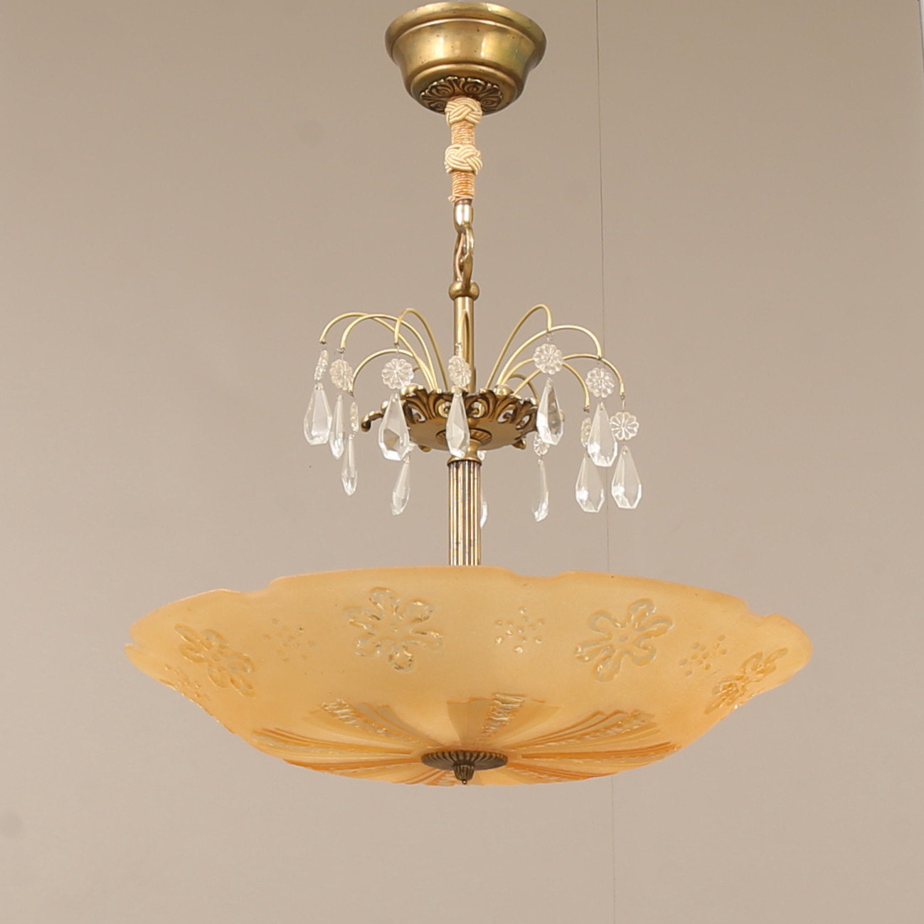 TAKLAMPA, glas, metall, 1900-talets första hälft.