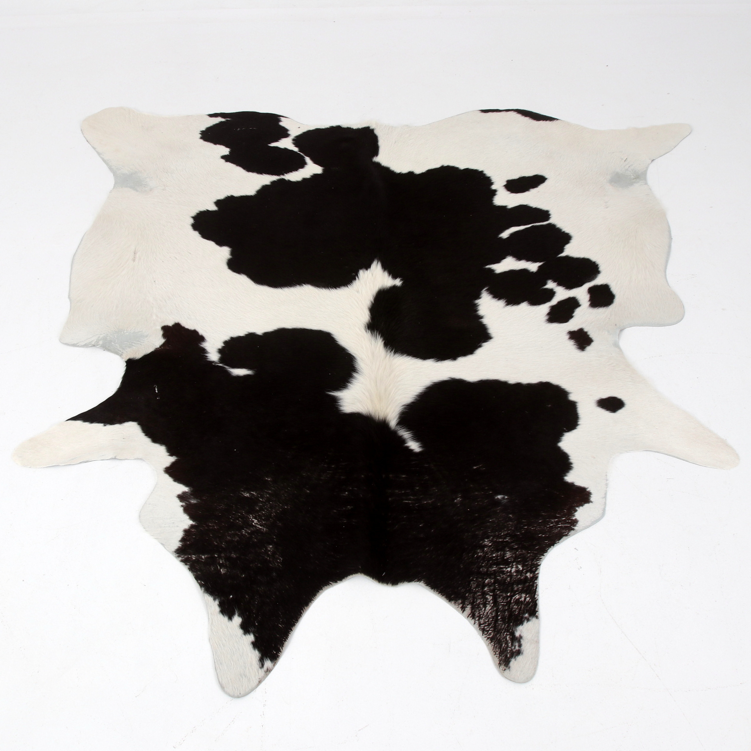 KOSKINN/KOHUD, matta. Ca 203 x 196 cm.