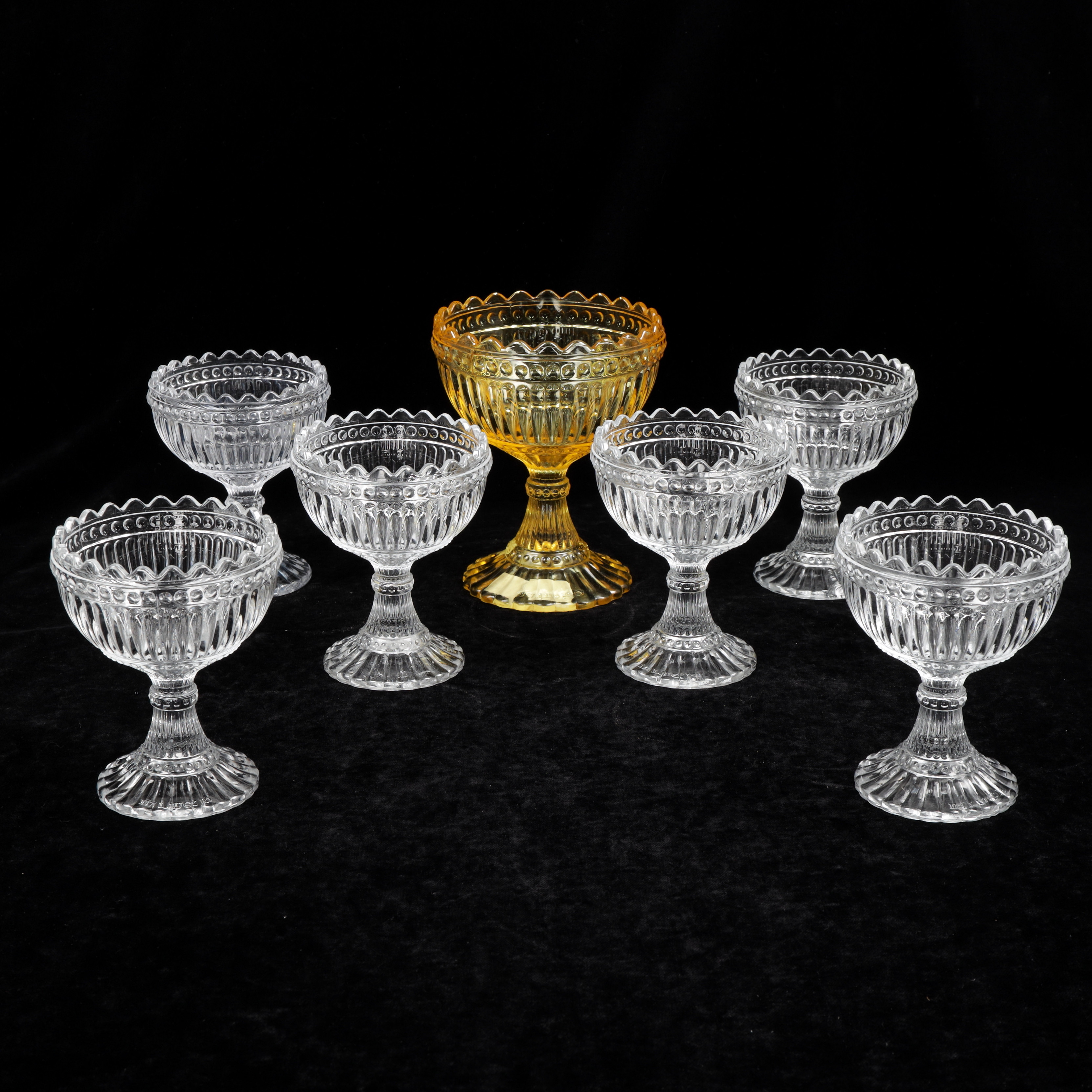 ARMI RATIA. Skålar, 7 st, glas, "Mariskooli", iittala, Finland, 2000-tal.