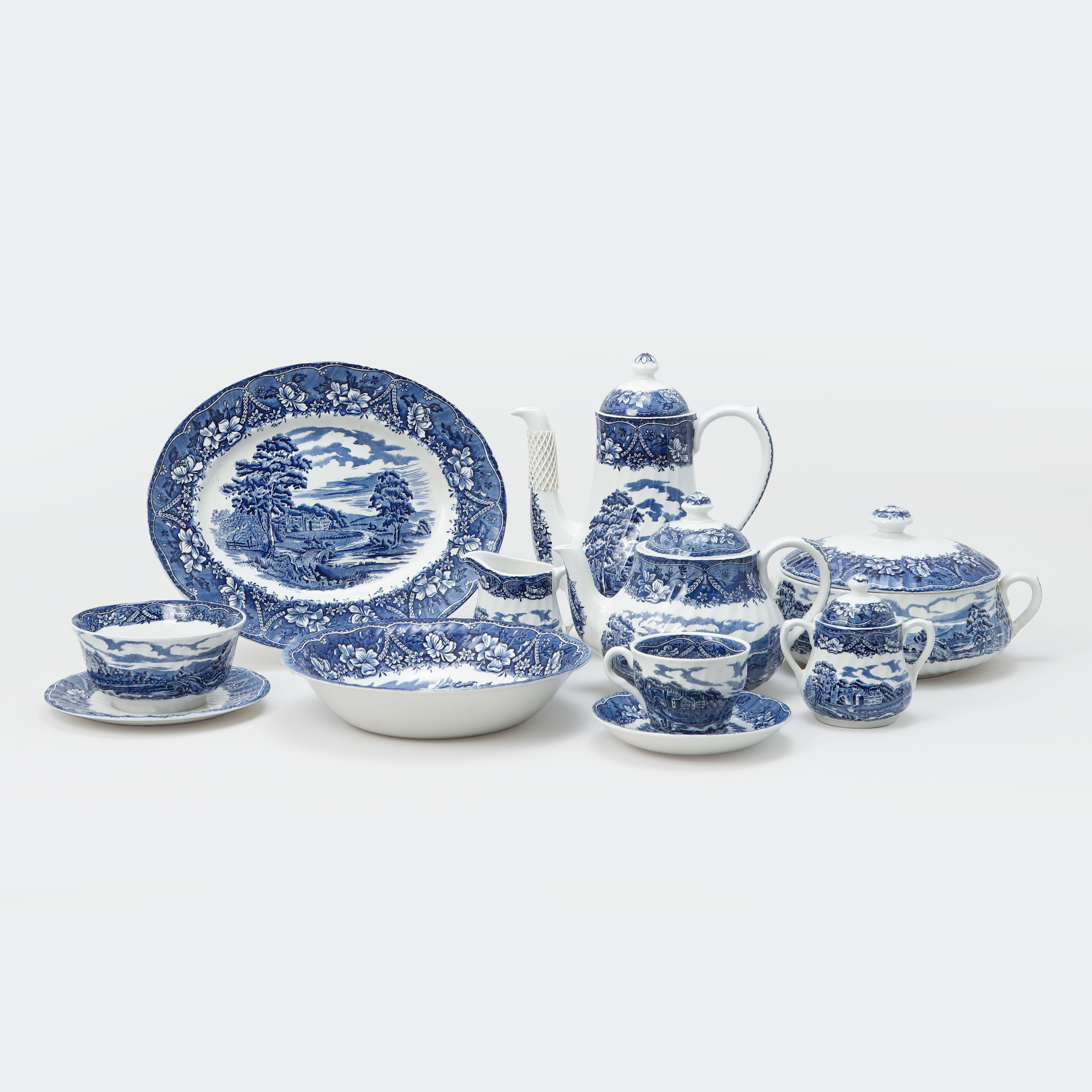 MATSERVIS, 48 delar, "Old Castle", flintgods, Barrats of Staffordshire, England.