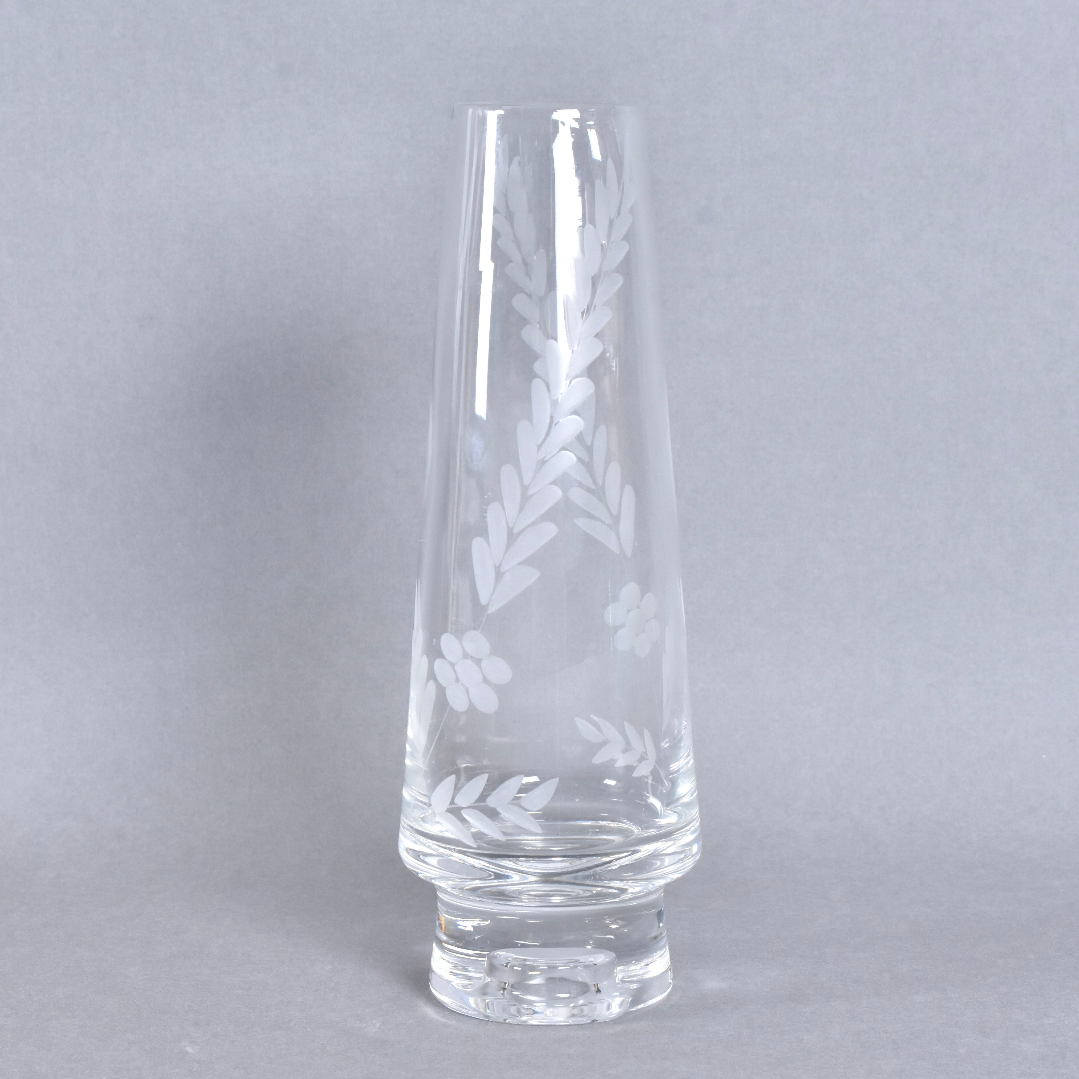 TYKO AXELSSON. Vas, etsat glas, Reimyre.