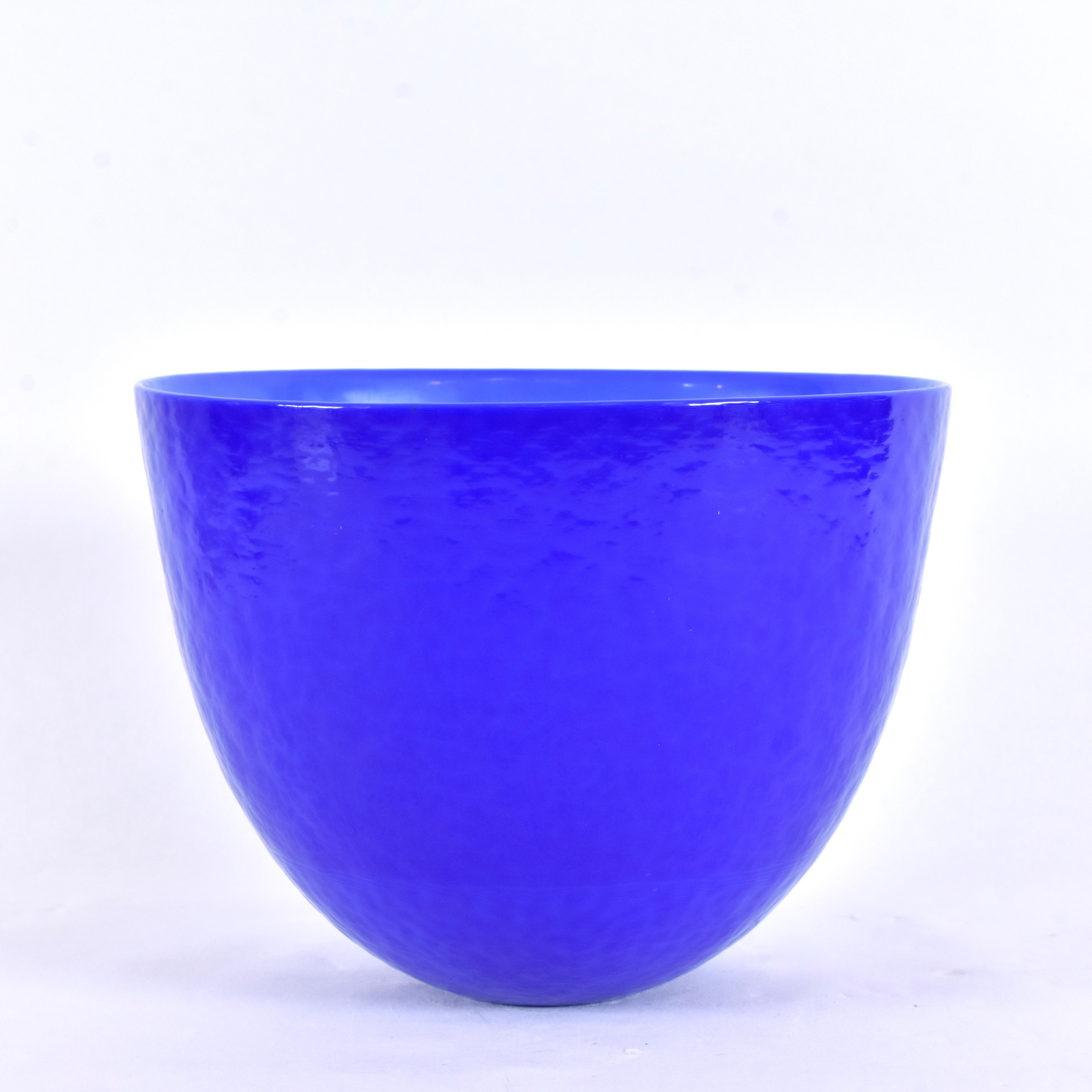 EVA ENGLUND. skål, blå glasmassa, Målerås "Malakit".