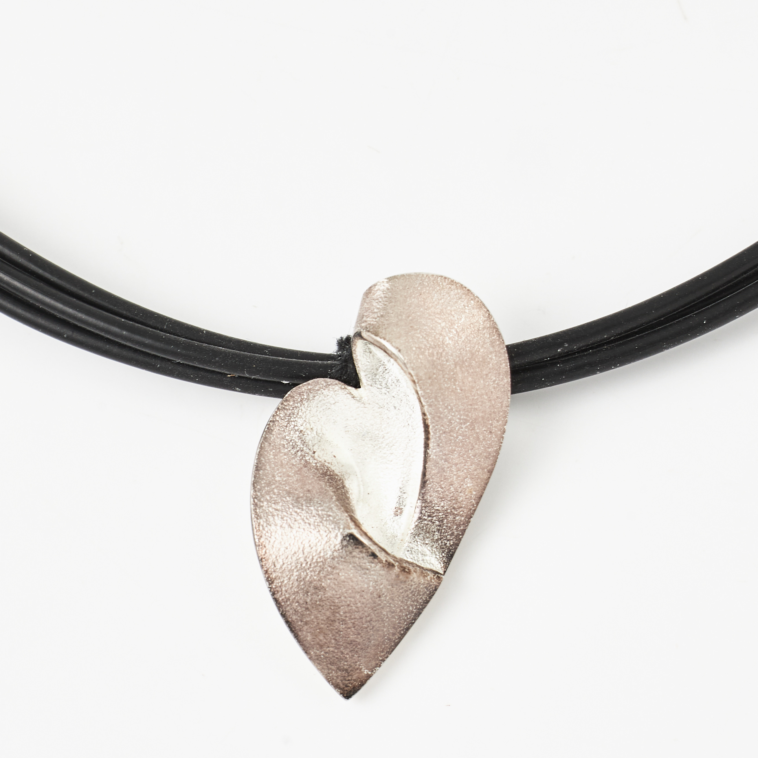 LAPPONIA, halsband, hänge, sterlingsilver, Finland 2012, gummiband med bajonettlås.