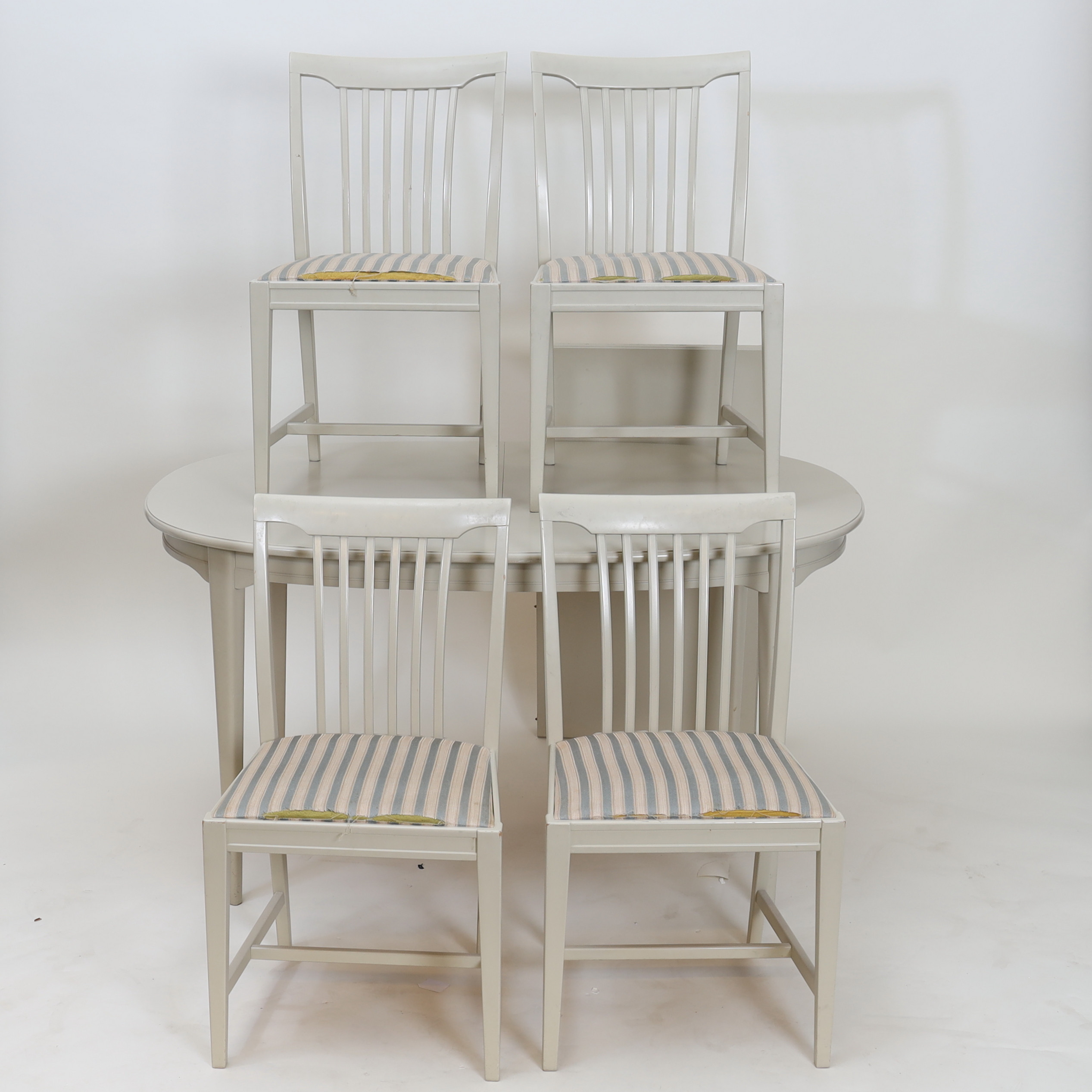 SVANTE SKOGH. Matsalsmöblemang, "Vindö" 5 delar.