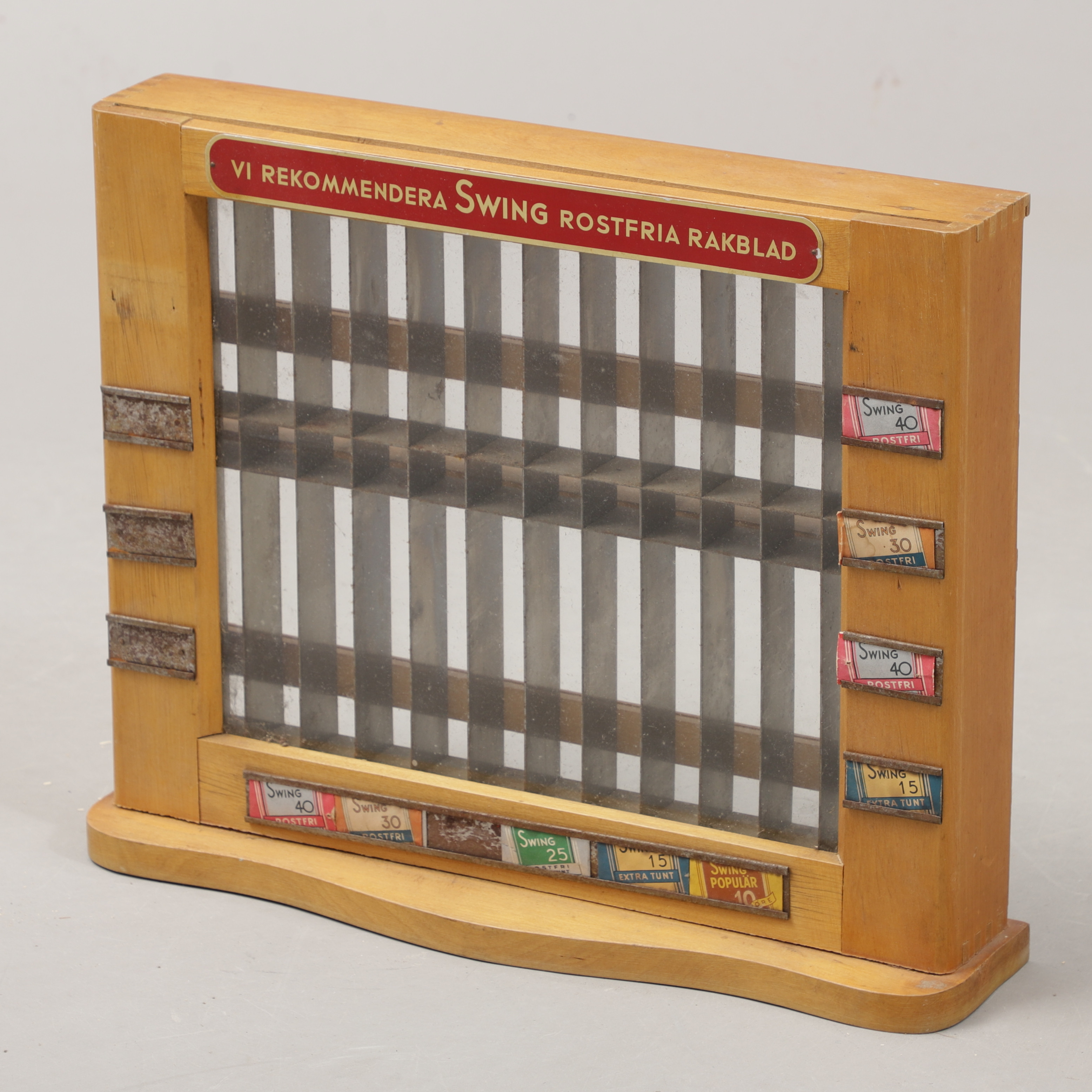 SKYLTSTÄLL för rakblad, Swing, 1940/50-tal.