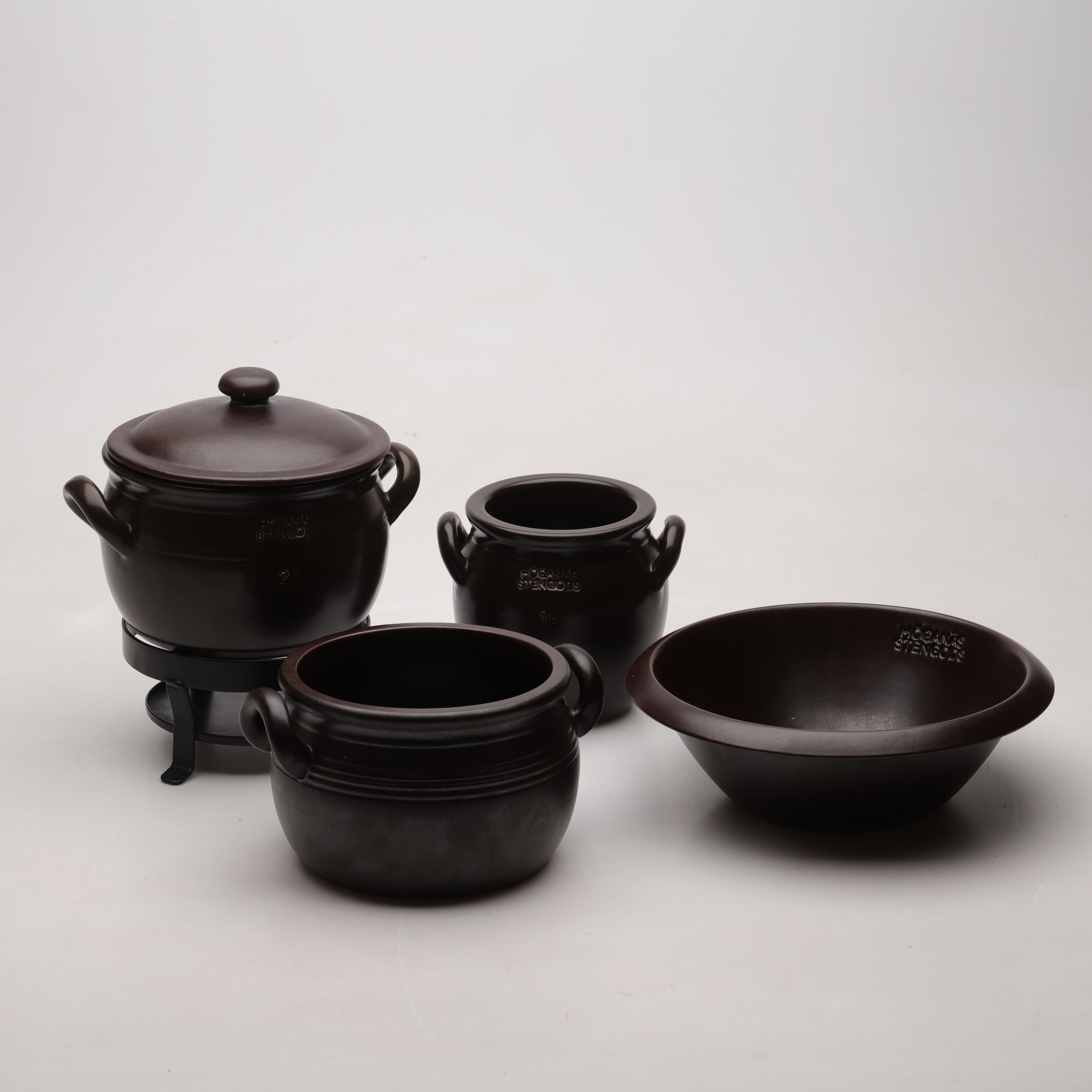 HÄNKELKRUS OCH SKÅL, Höganäs, 5 delar, Stengods.