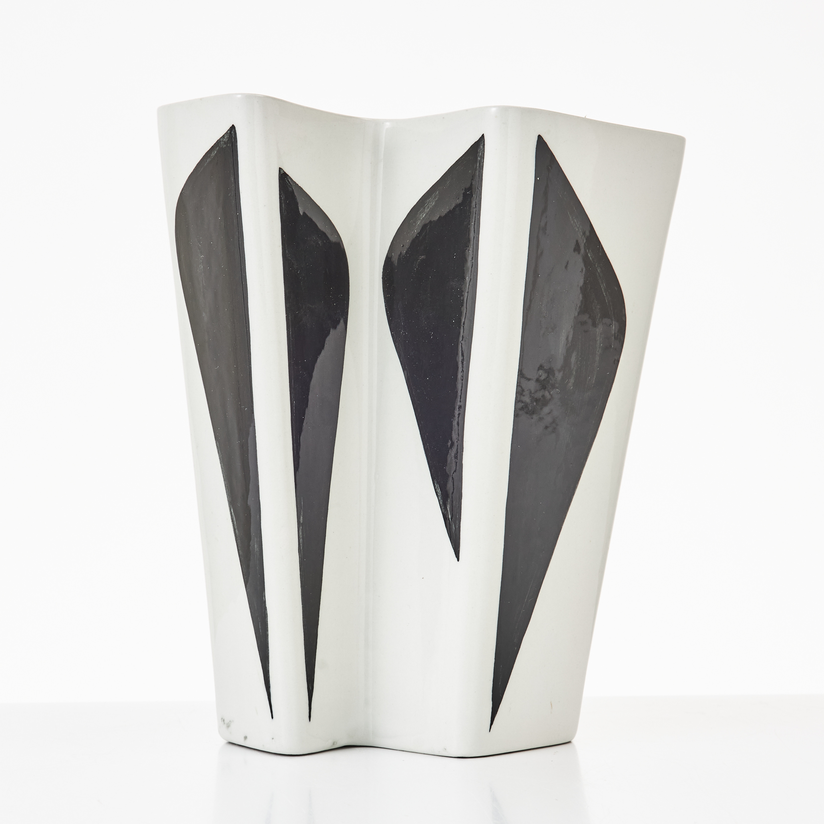 CARL-HARRY STÅLHANE. Vas, flintgods, "Konstrakta", Rörstrand, 1950-tal.