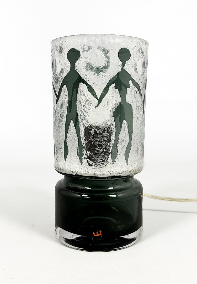 OVE SANDBERG. BORDSLAMPA, glas, signerad, Kosta.