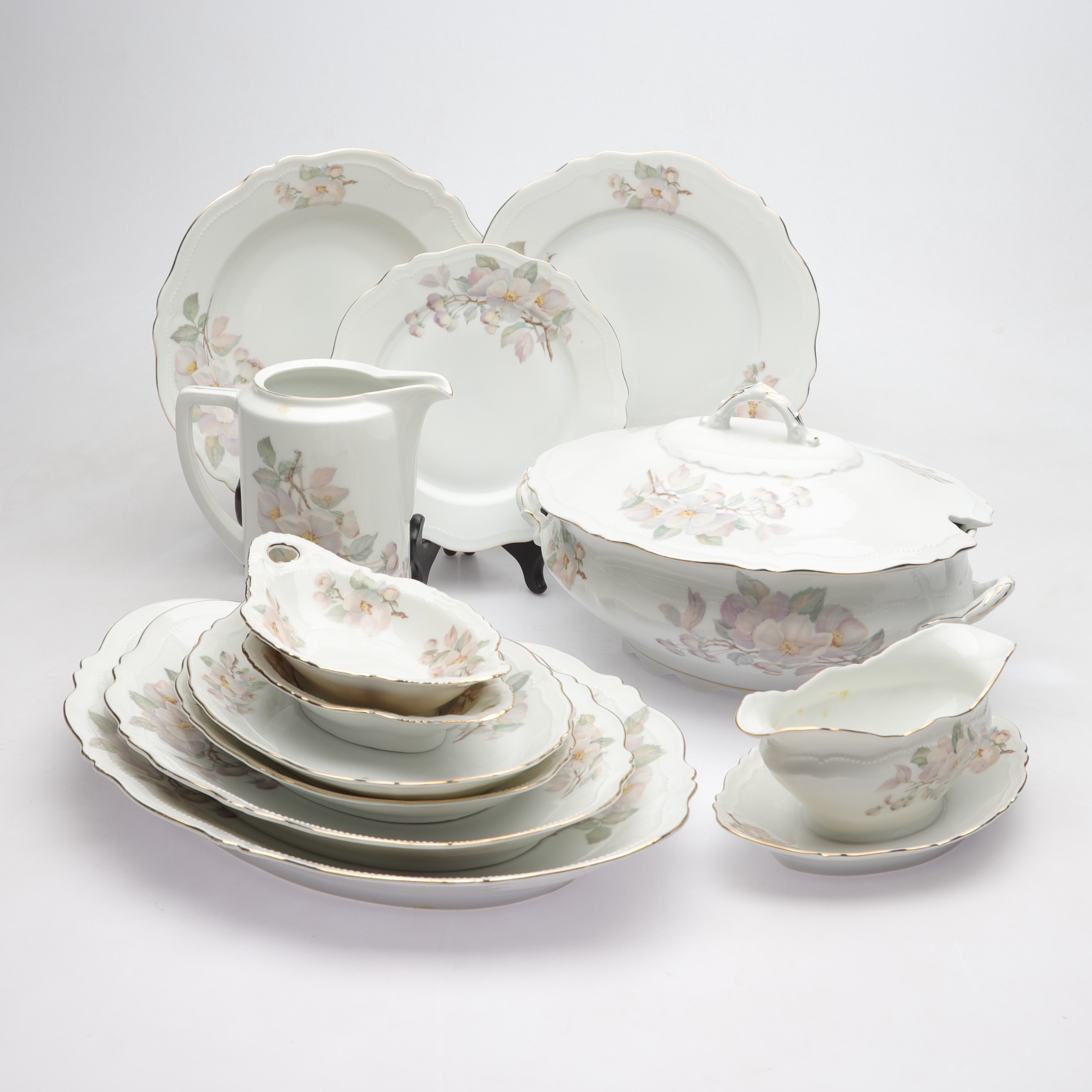 MATSERVIS, 59 delar, porslin, Epiage Royal, Tjeckoslovakien.