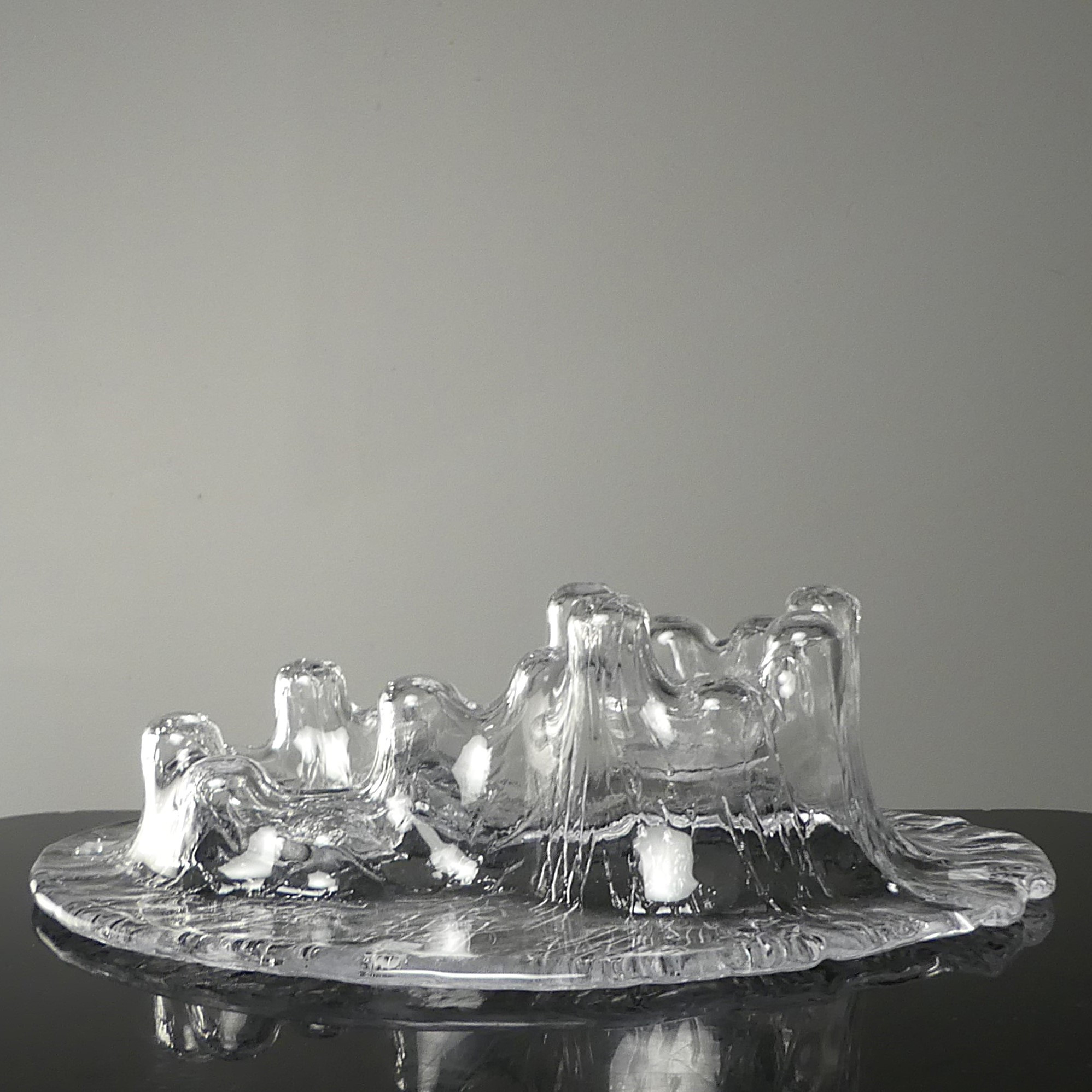 LJUSLYKTA, glas, "Vulkan", Muurla, Finland.