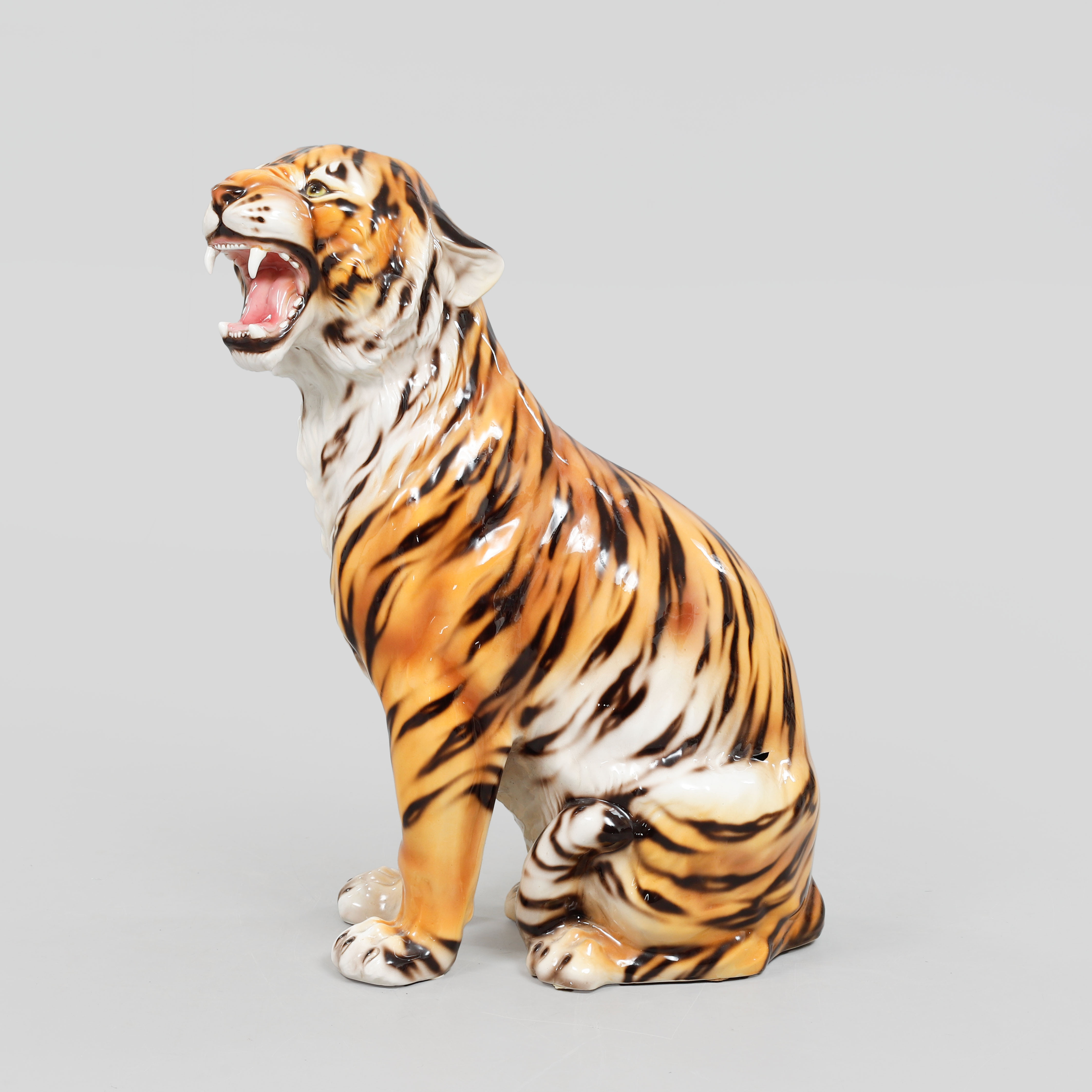 GOLVFIGURIN, tiger, keramik, 1900-talets andra hälft.