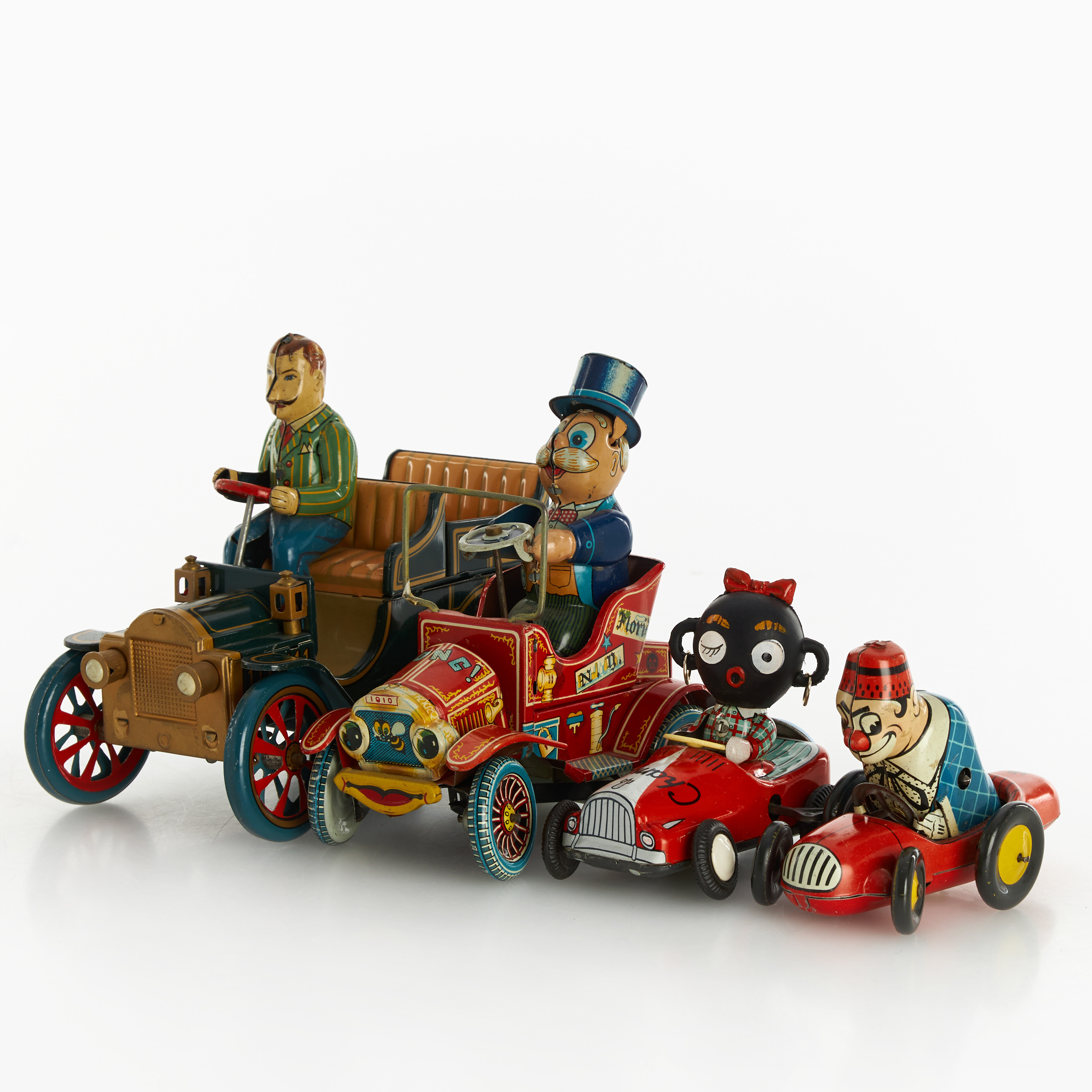 PLÅTLEKSAKER, bilar, 4 st, litograferad plåt, Japan/Tyskland, 1950/60-tal.