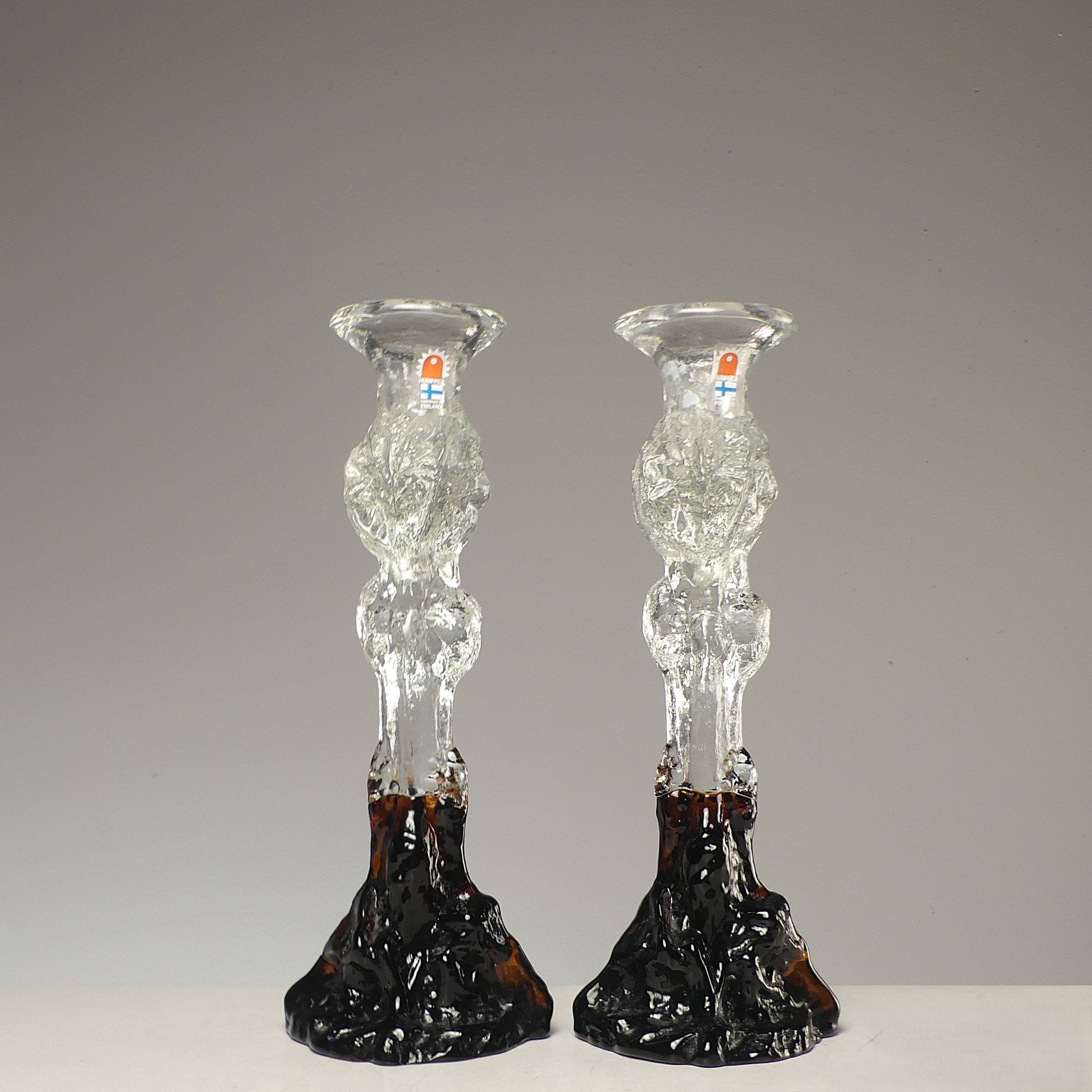 PERTTI SANTALAHTI. ljusstakar, glas, ett par, Humppila Finland.