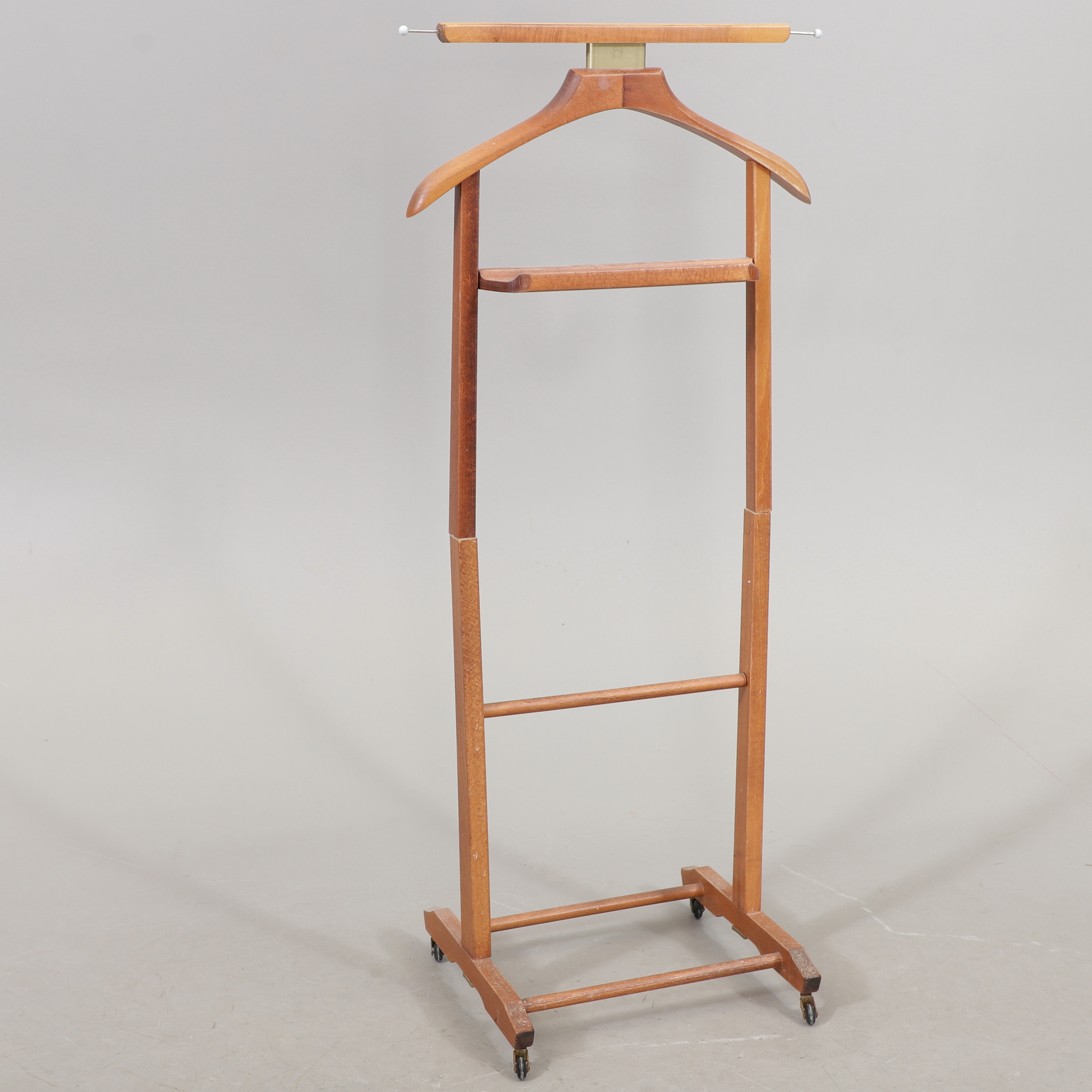 HERRBETJÄNT, Brevetto, italien, 1900-talets andra hälft.