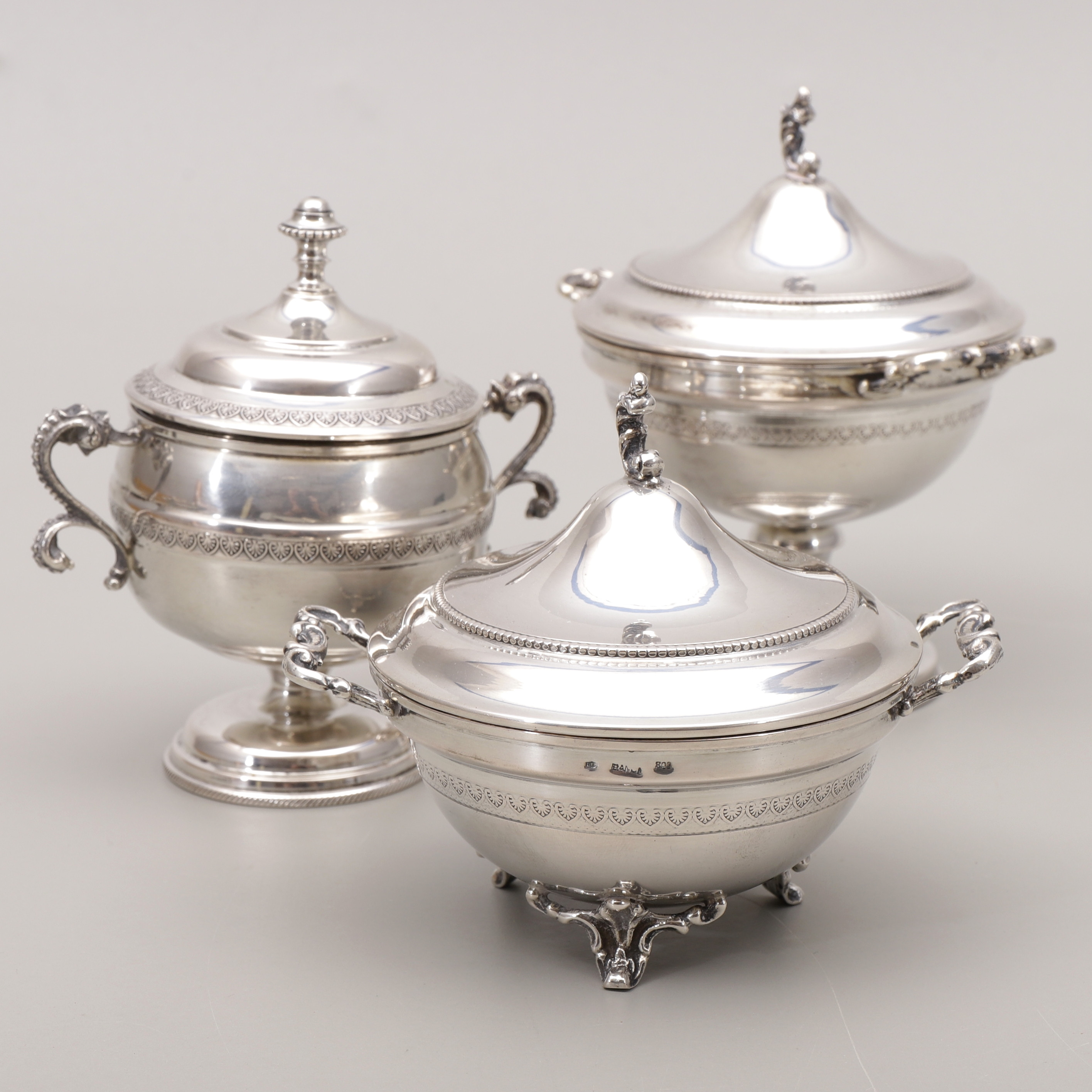 LOCKSKÅLAR, 3 st, silver, totalvikt 460 gram.