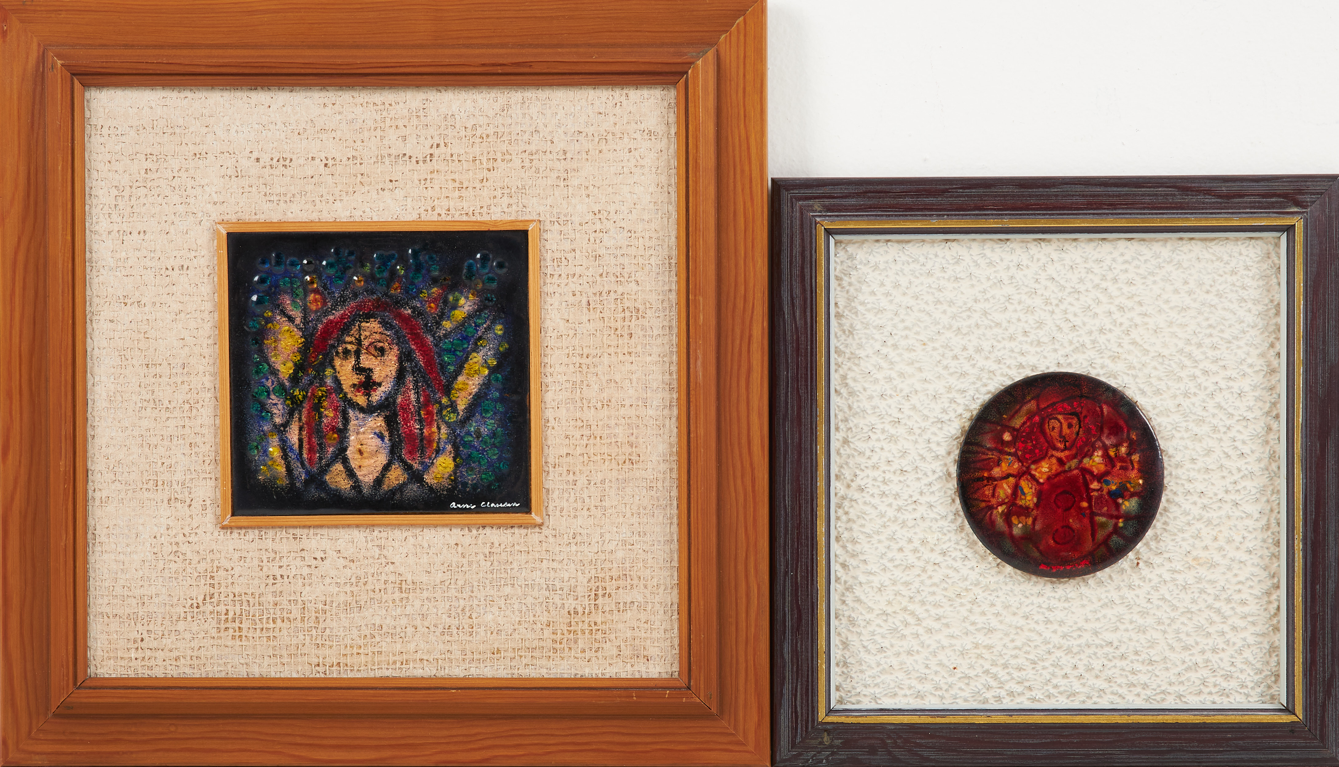 ARNE CLAUSEN. 2 st, emaljmålningar, en signerad och betitlad "Sunniva", a tergo signerade och daterade -74.