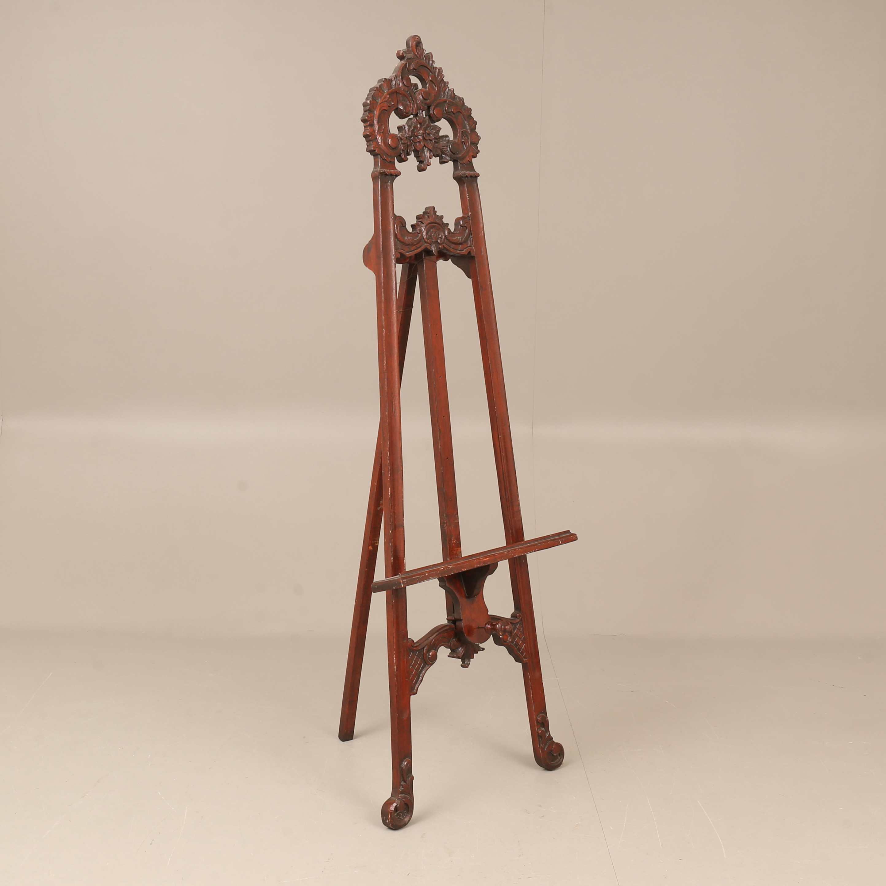 TAVELSTAFFLI, trä, 1900-tal.