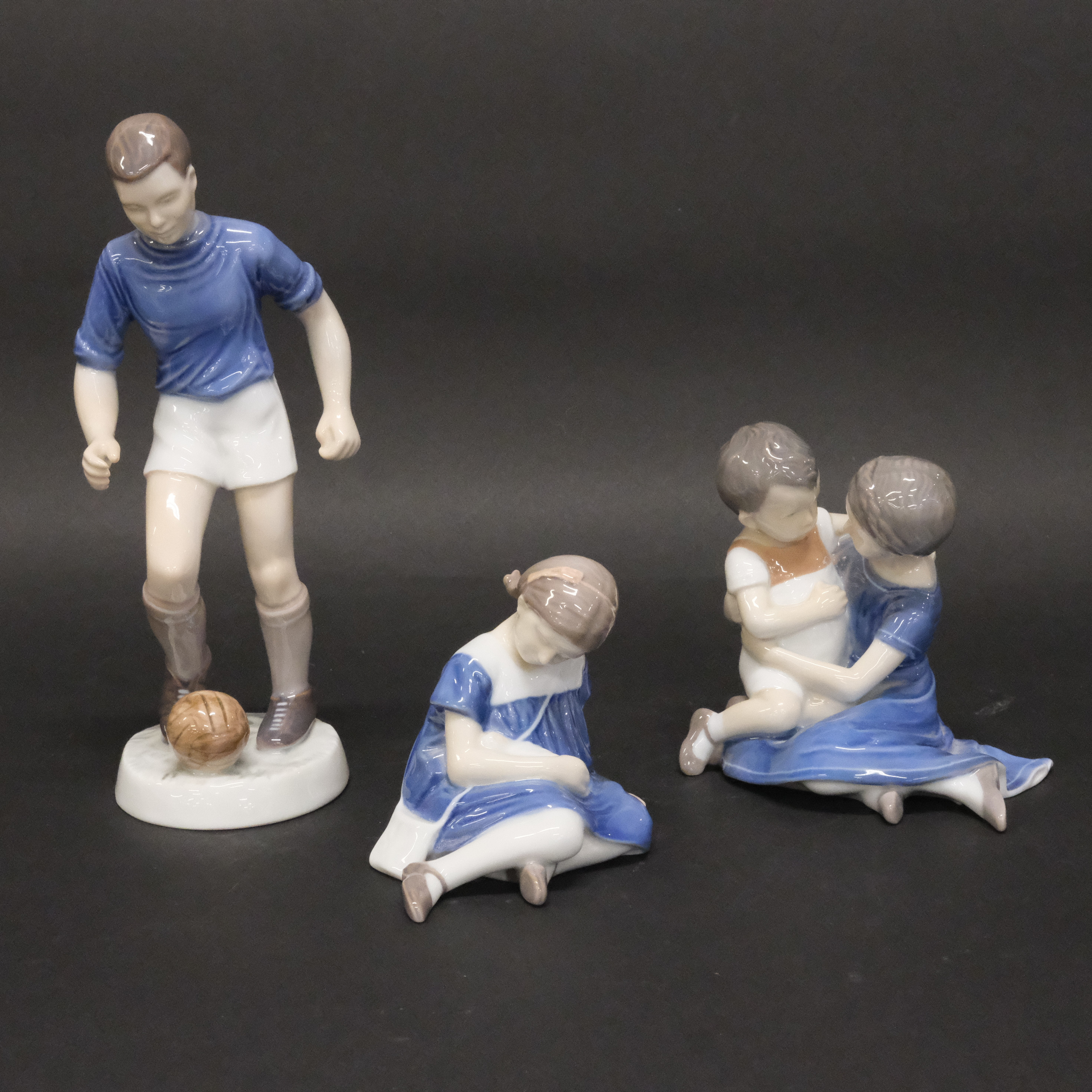 FIGURINER, BING & GRÖNDAHL, TRE STYCKEN.