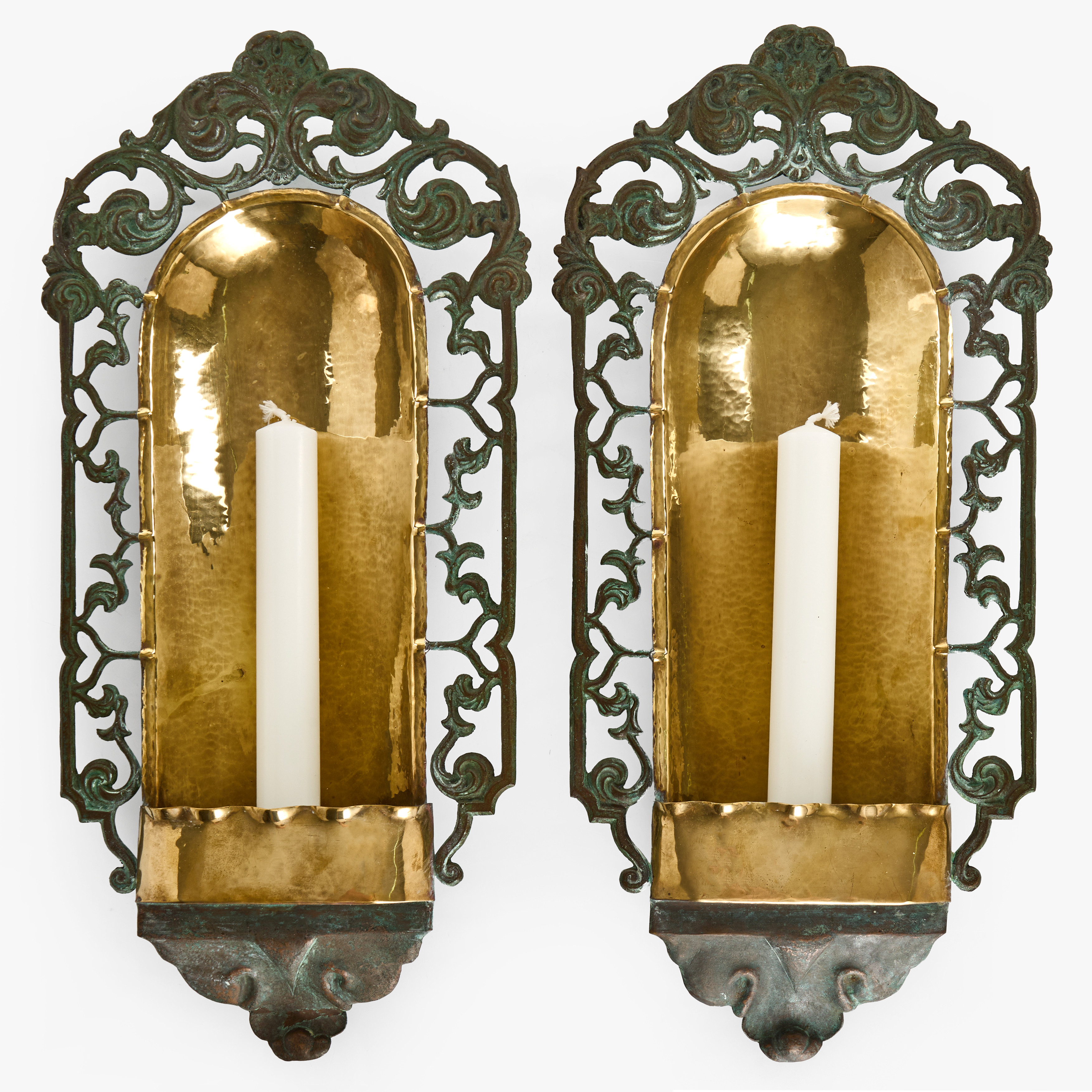 VÄGGLAMPETTER, ett par, 1920/30-tal, brons och mässing. Swedish Grace.