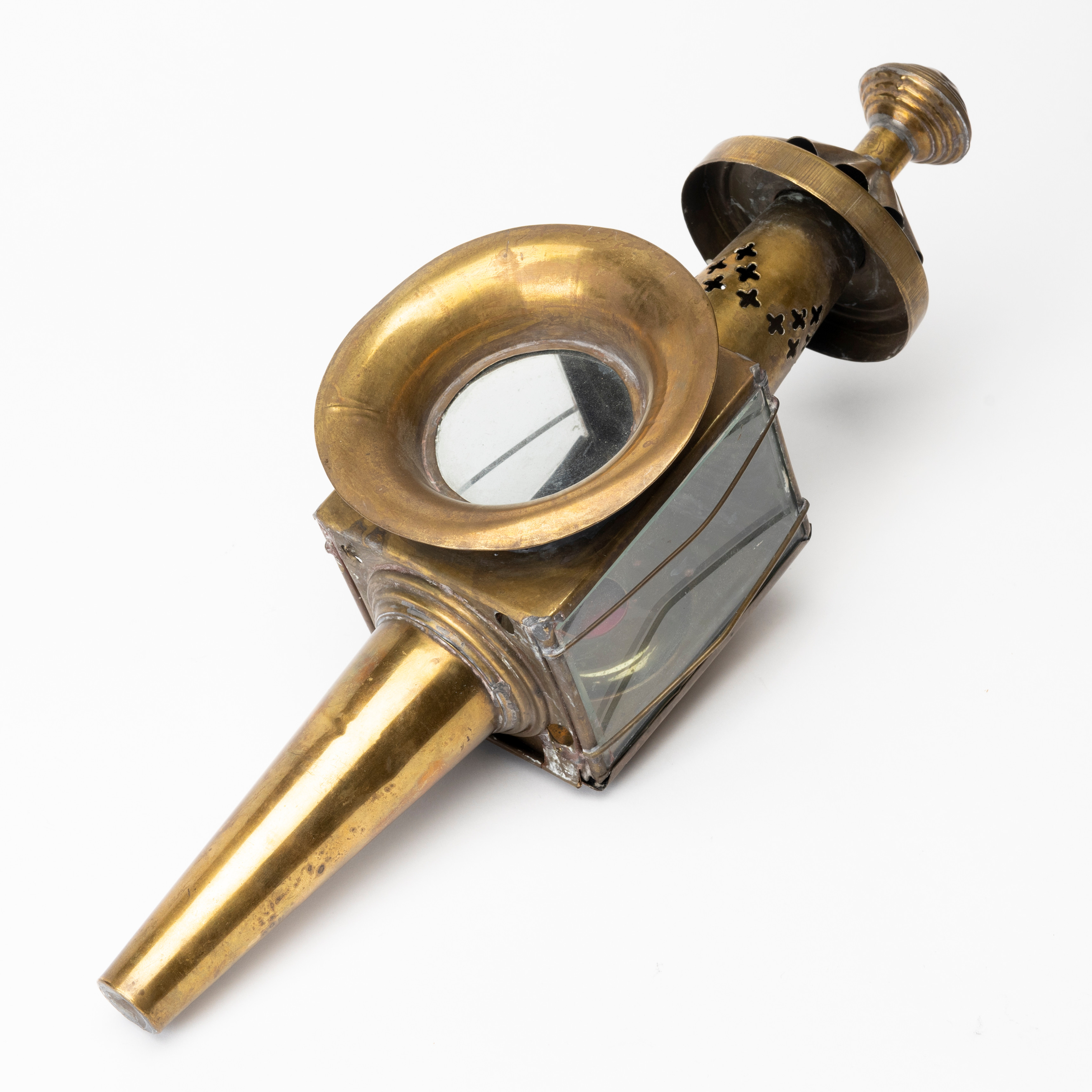 VAGNSLYKTA, mässing och glas, 1800-tal.