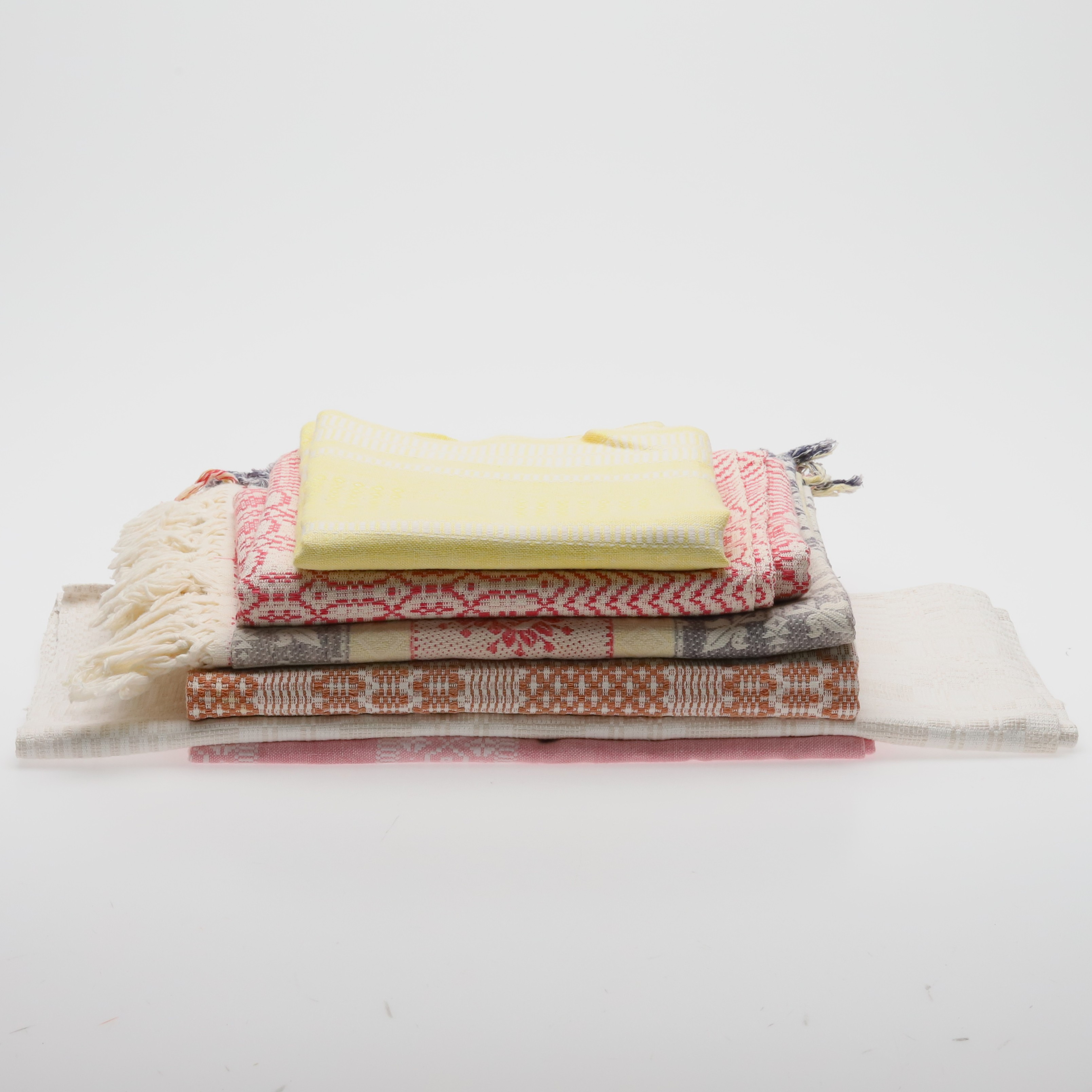 PARTI BORDSDUKAR. 6 st, mestadels linne, 1900-tal.