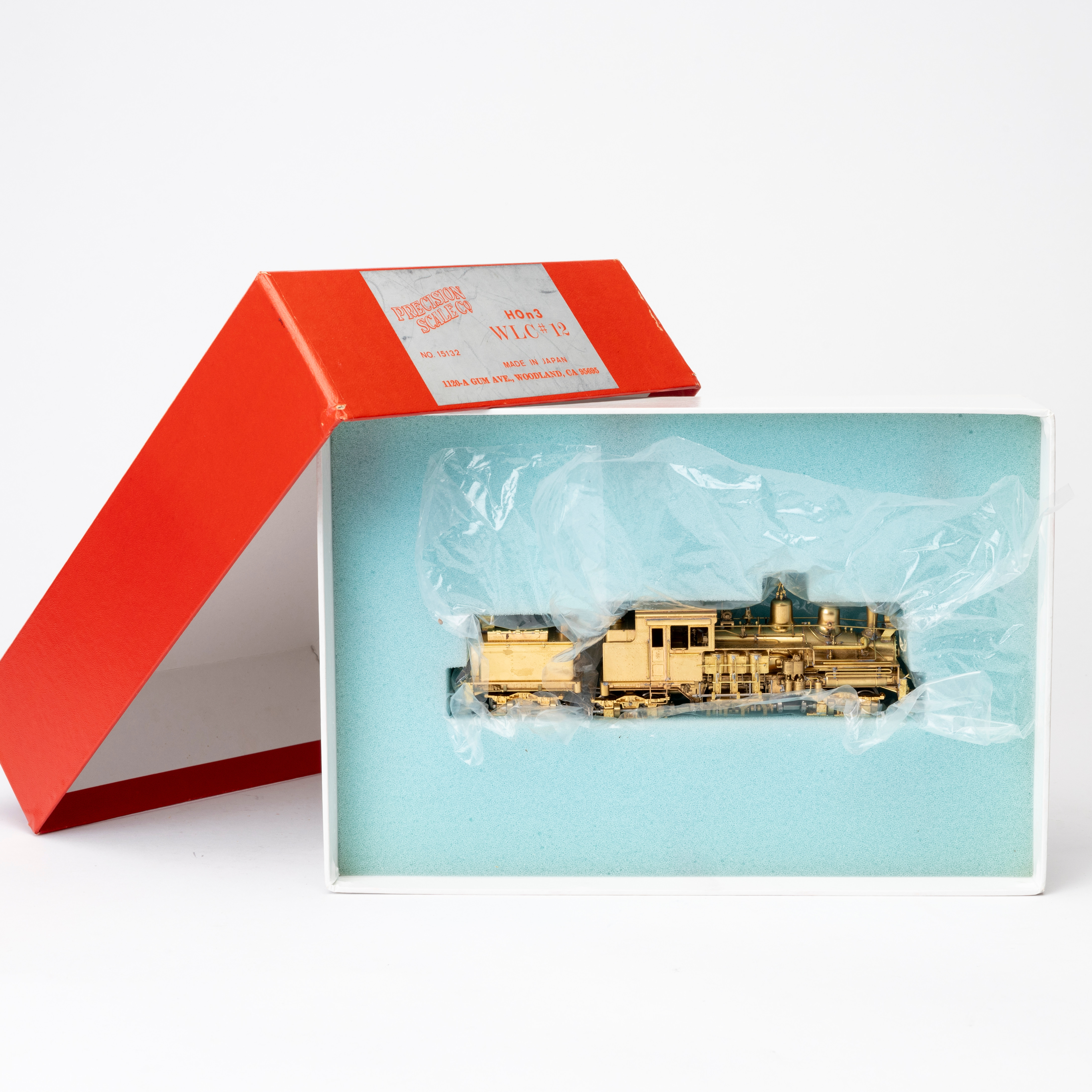 PRECISION Scale WLC 12, no 15132, amerikanskt ånglok med tender, Shay , handbyggd mässing , Japan, originalförpackning.