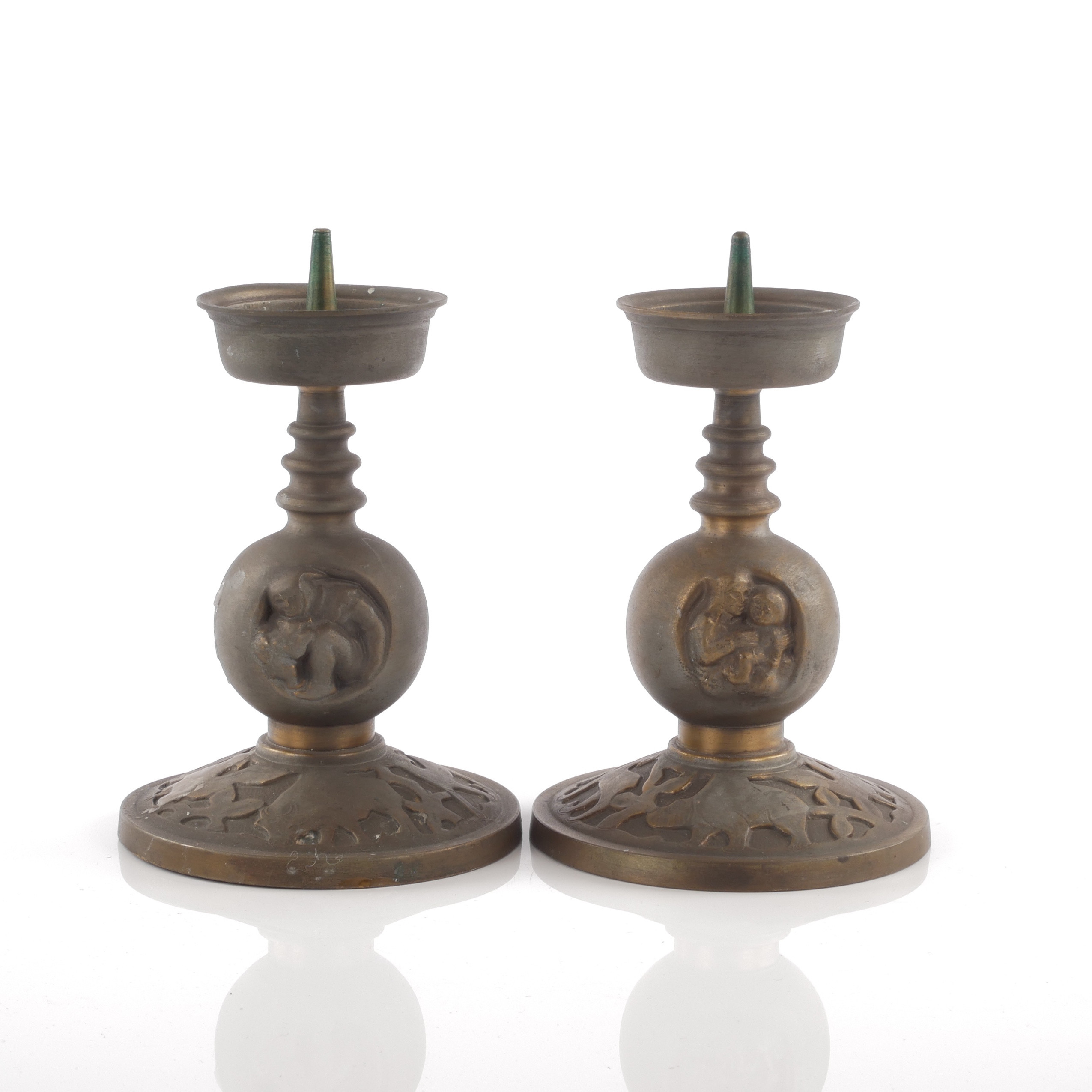 LJUSSTAKAR, ett par, metall, "Stjärnmetall", 1930-tal.