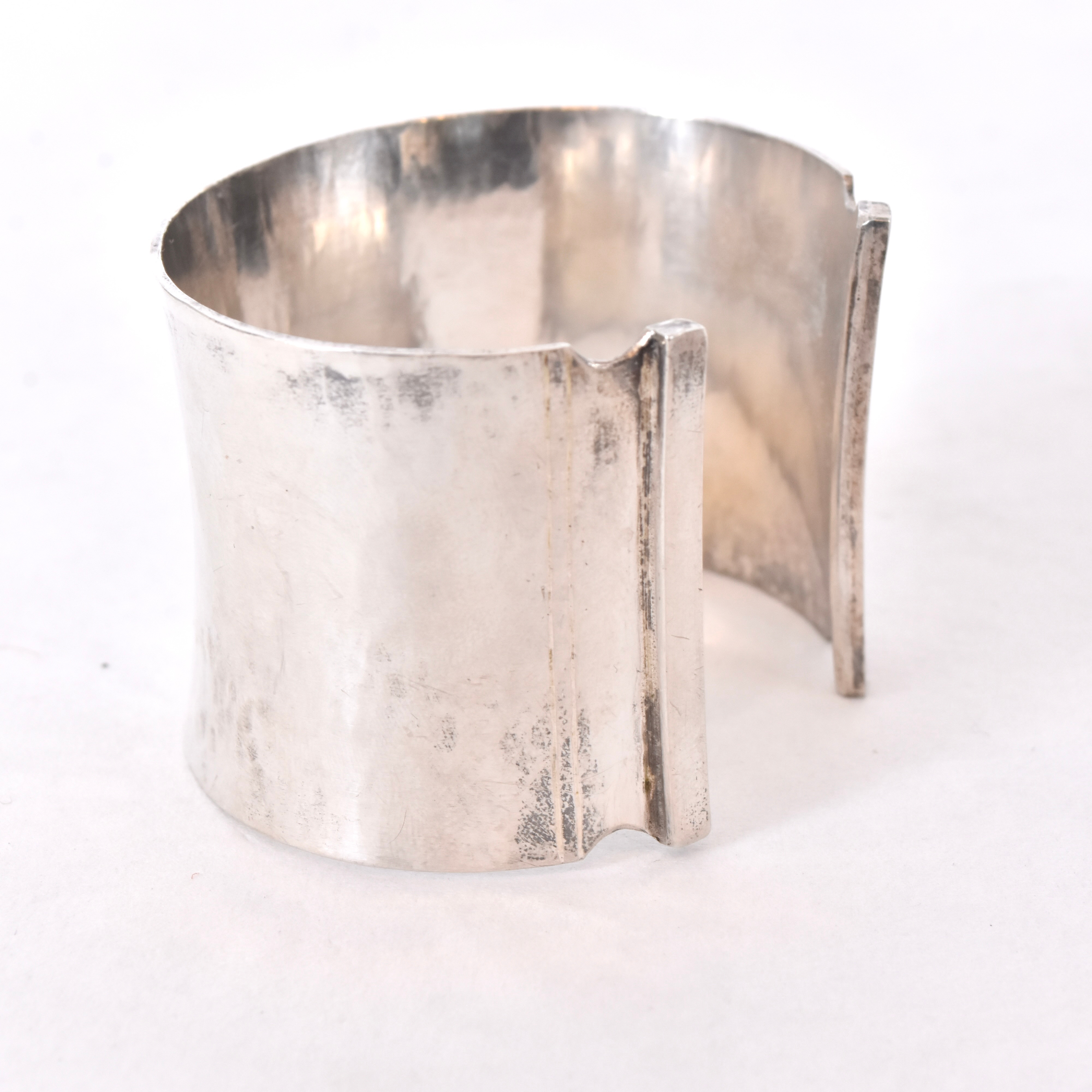 ARMBAND, sterlingsilver, Martin Öhman, Halmstad 1992.