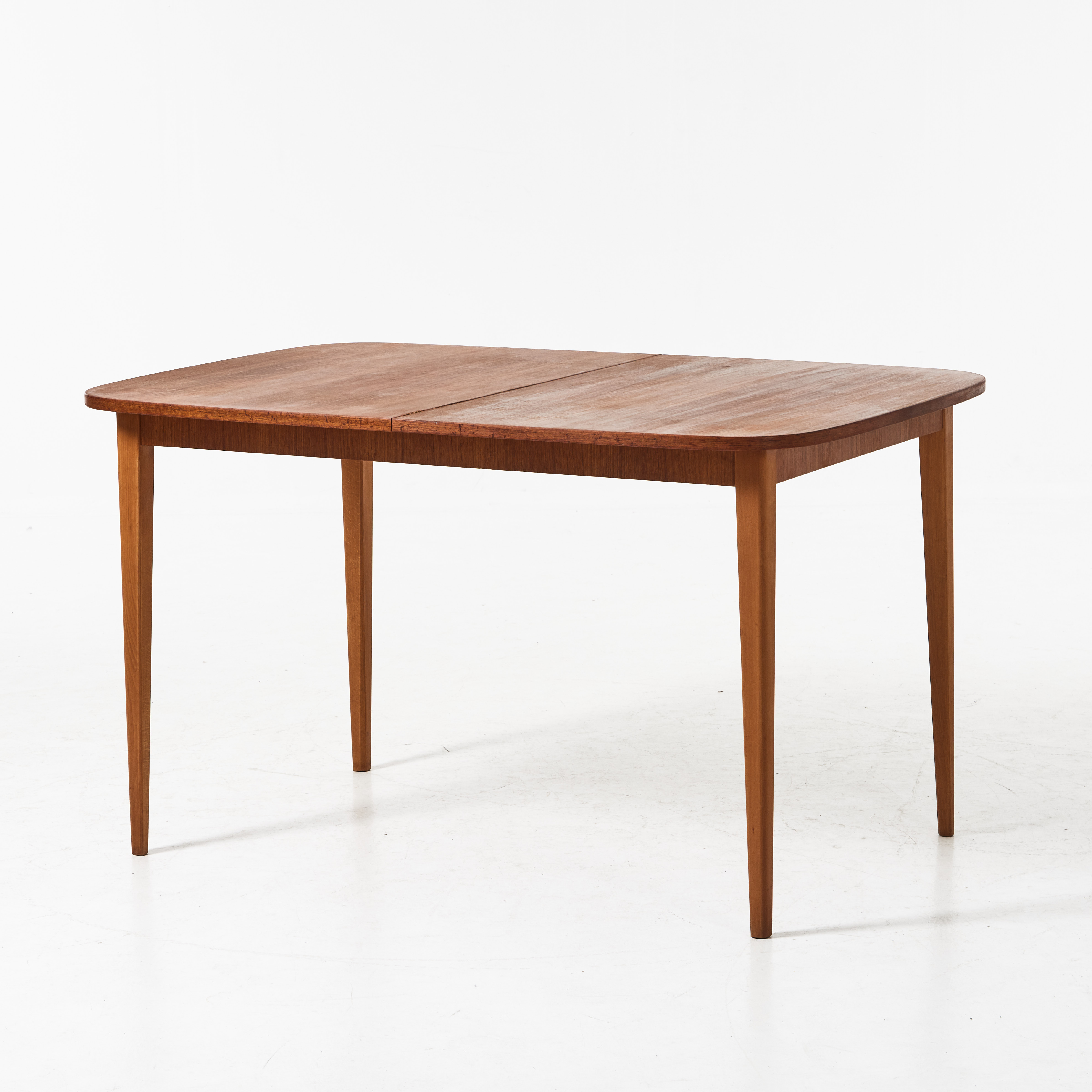 MATBORD, Sverige, 1960-tal, teak och teakfaner. Två iläggsskivor.