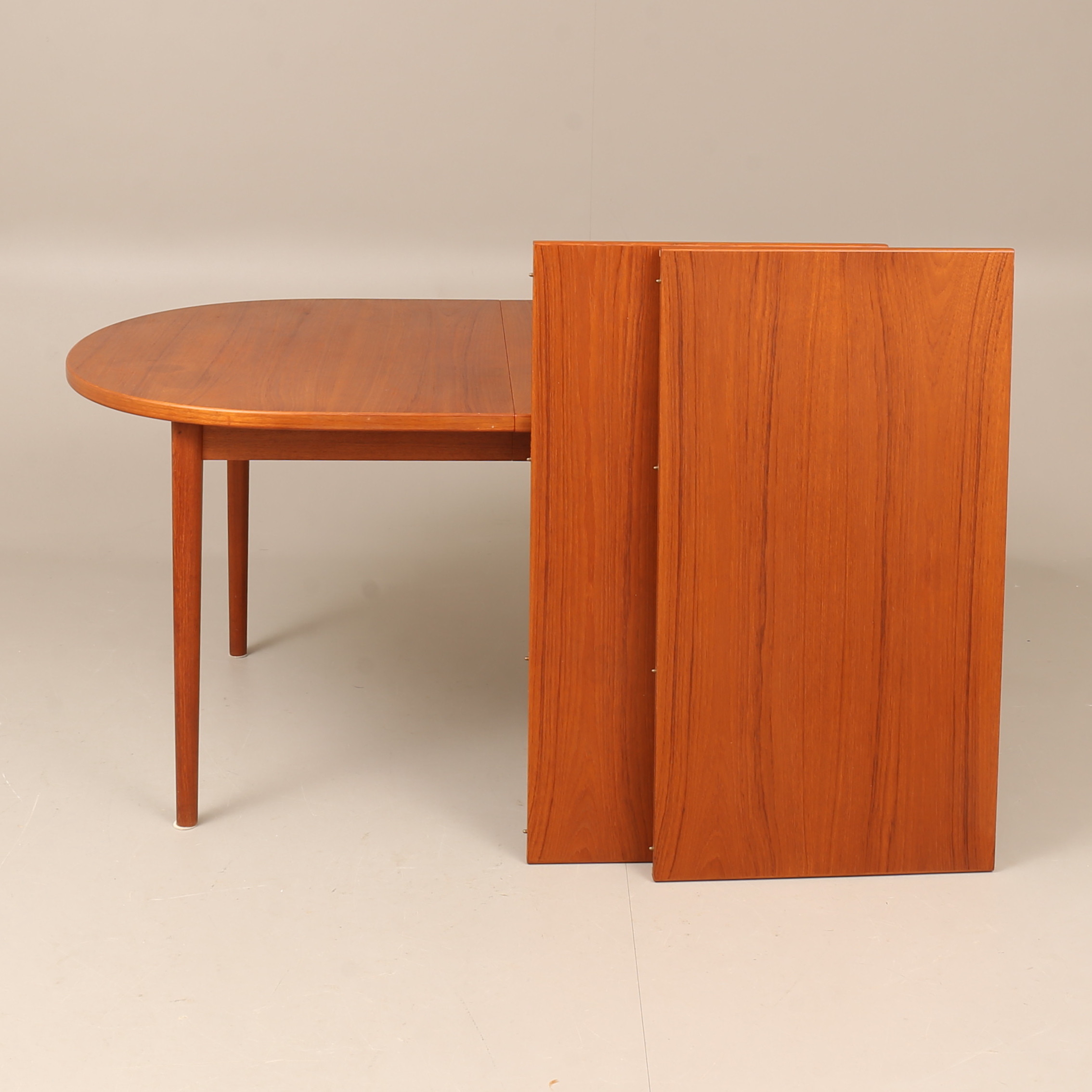 MATBORD, teak, modell "Ove", Troeds, Bjärnum, 1960-tal.