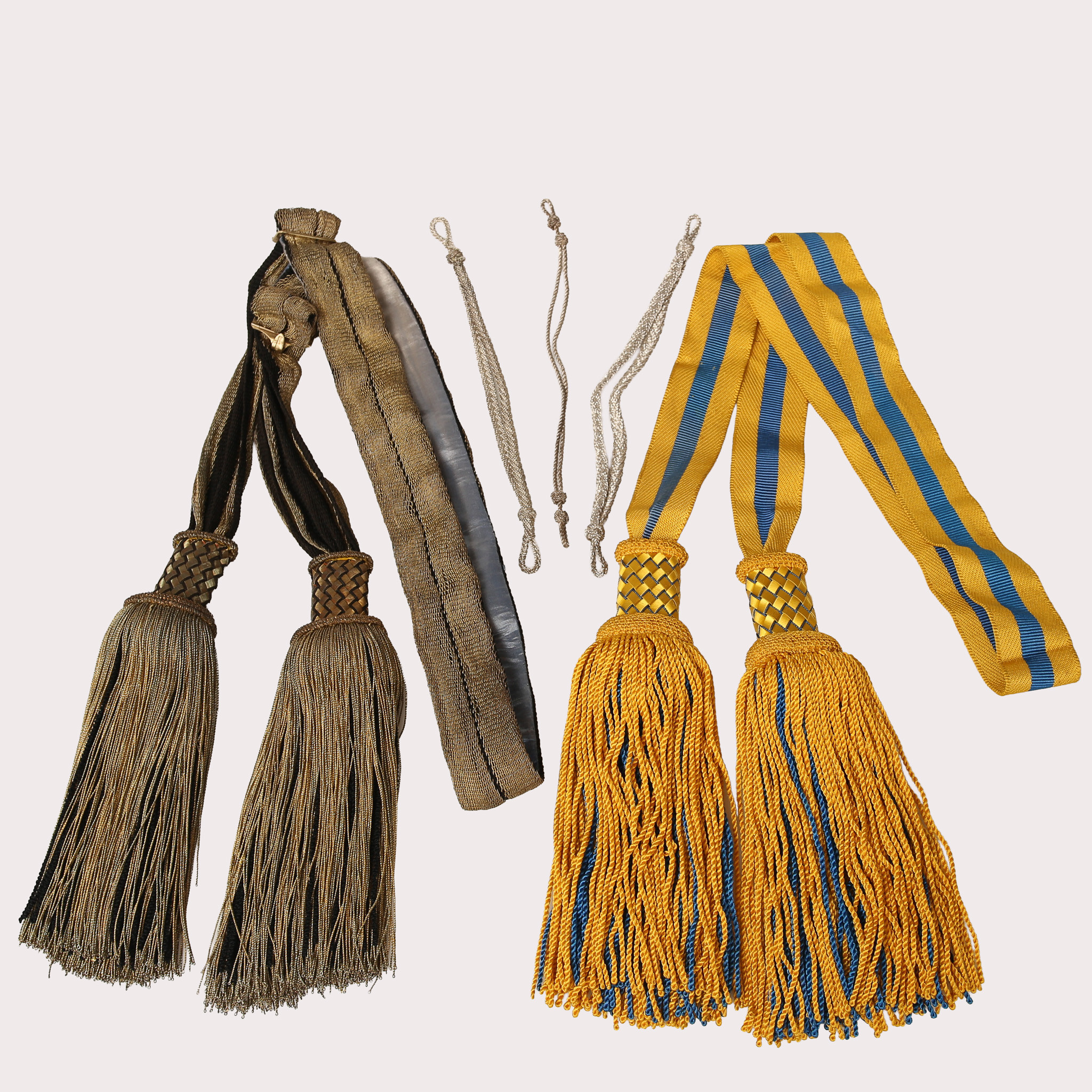 PARADSKÄRP & HAKREMMAR, m/1829, för armén och kavalleriet.