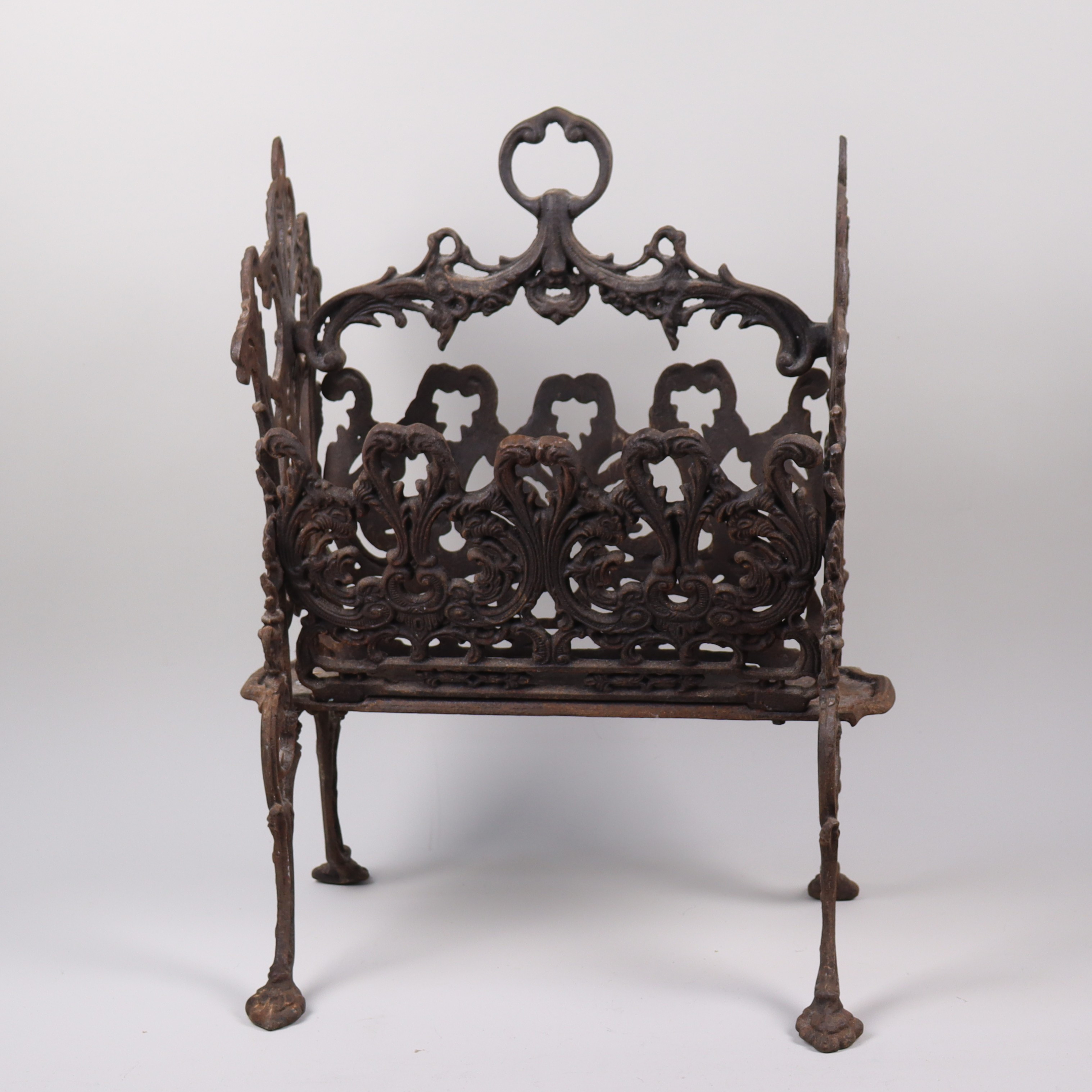 TIDNINGSSTÄLL, gjutjärn, 1900-tal.