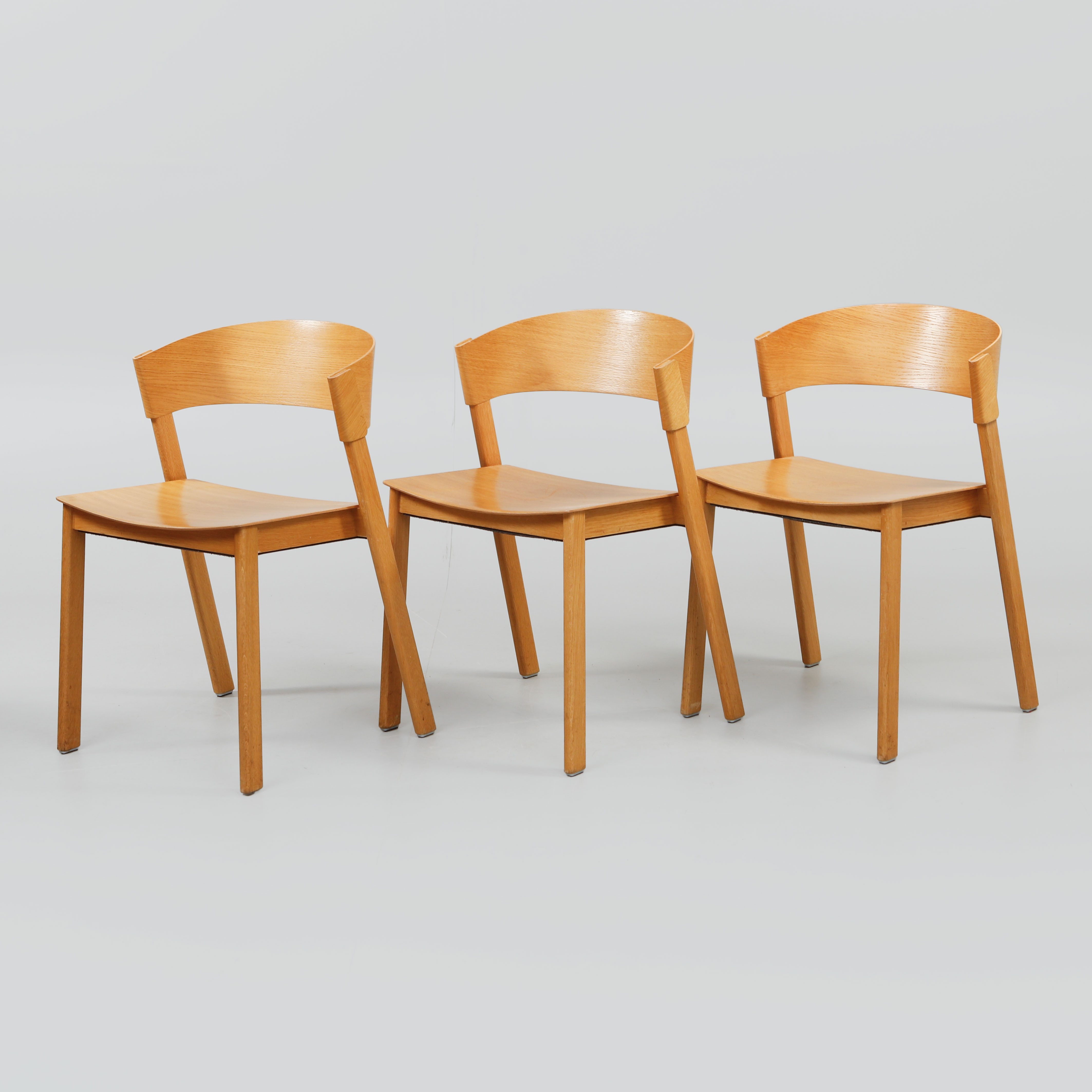 STOLAR, 6 st, "Cover", Thomas Bentzen för Muuto.