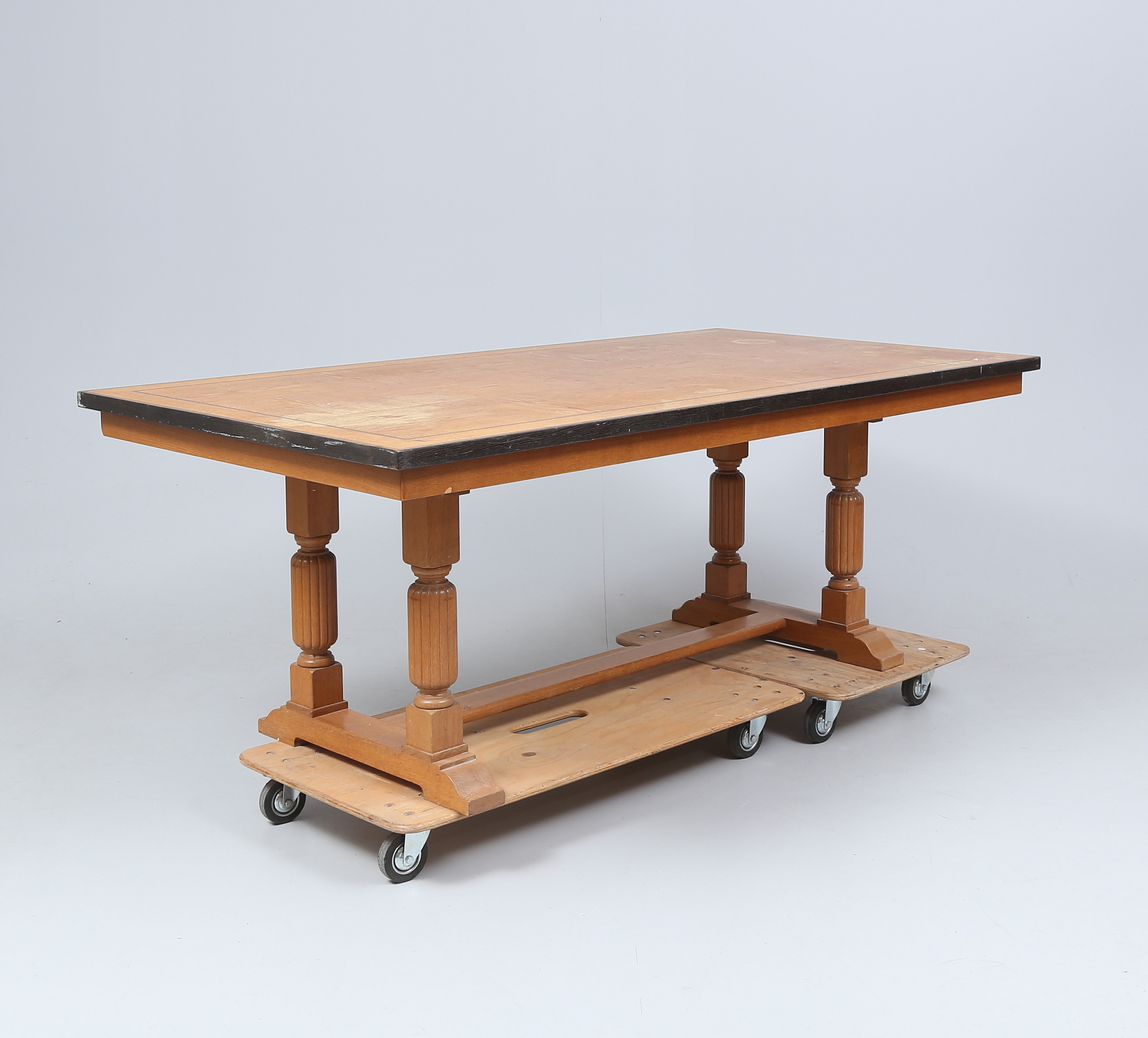 BIBLIOTEKSBORD, 1930/40-tal.