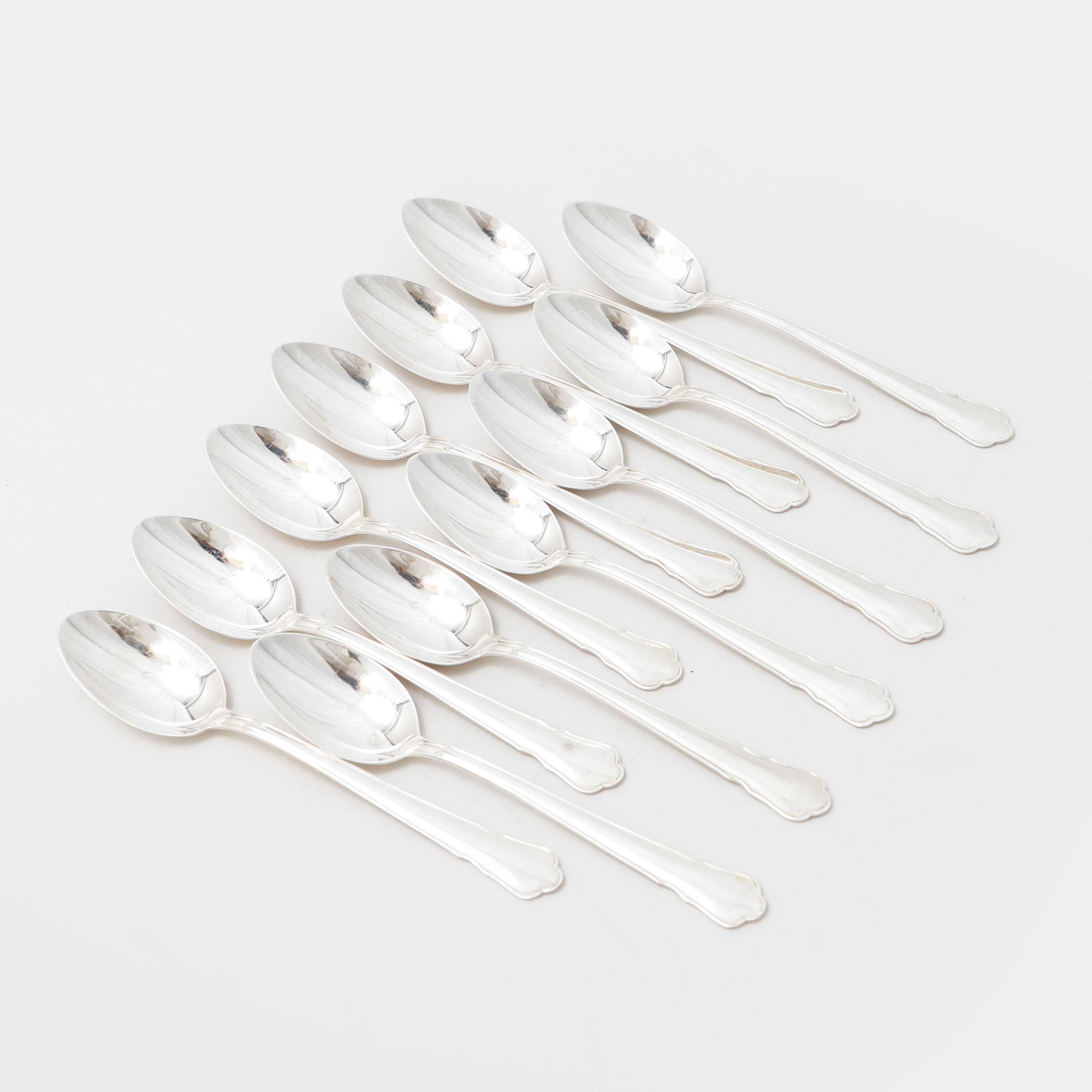 SKEDAR, 12 stycken, silver, "Chippendale". Vikt 114 gram.