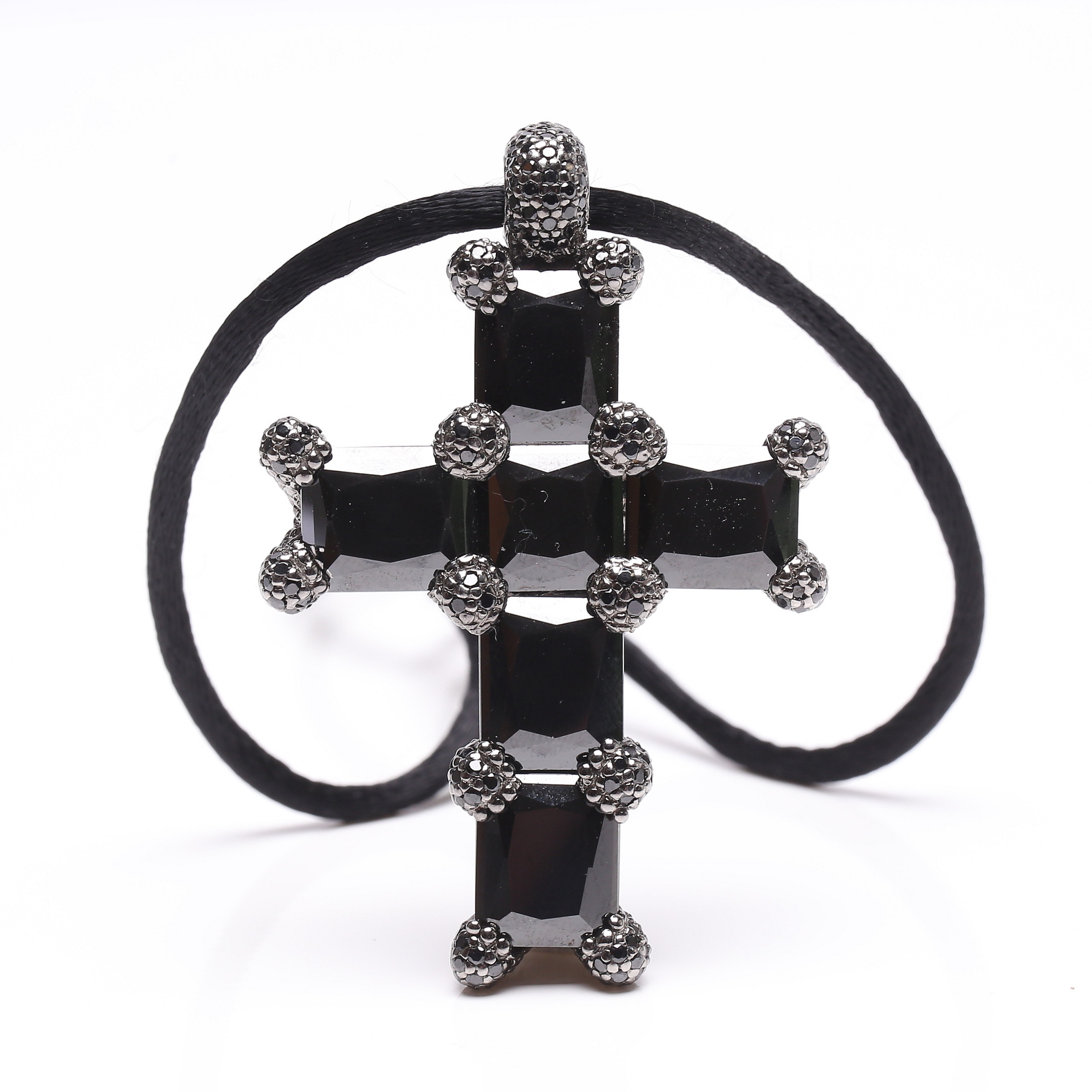 HÄNGE, Thomas Sabo, sterling silver, form av ett kors.