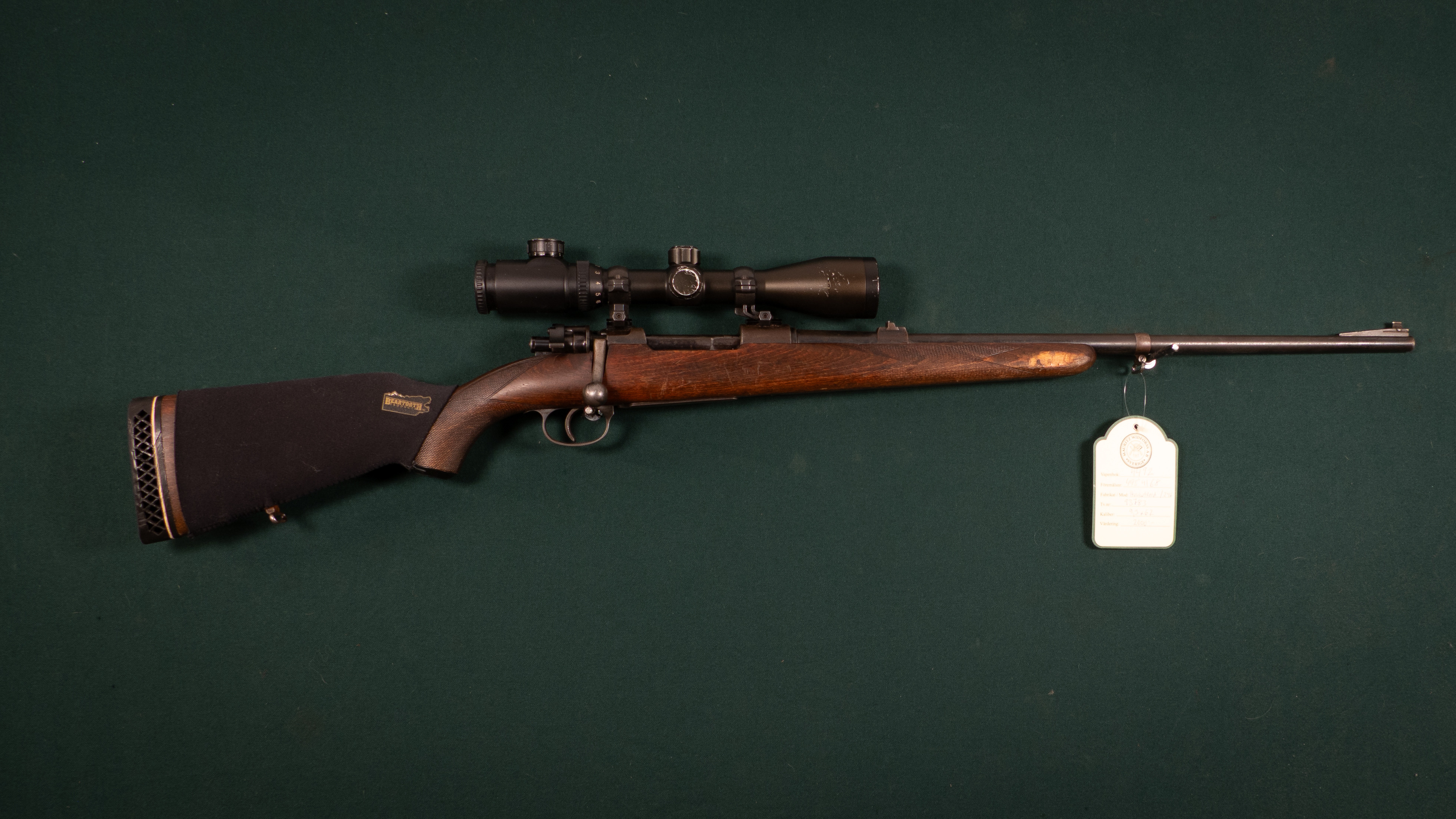 Husqvarna Modell 246 Kal. 9,3x62 Tillv.nr: 93783 SE0444544.