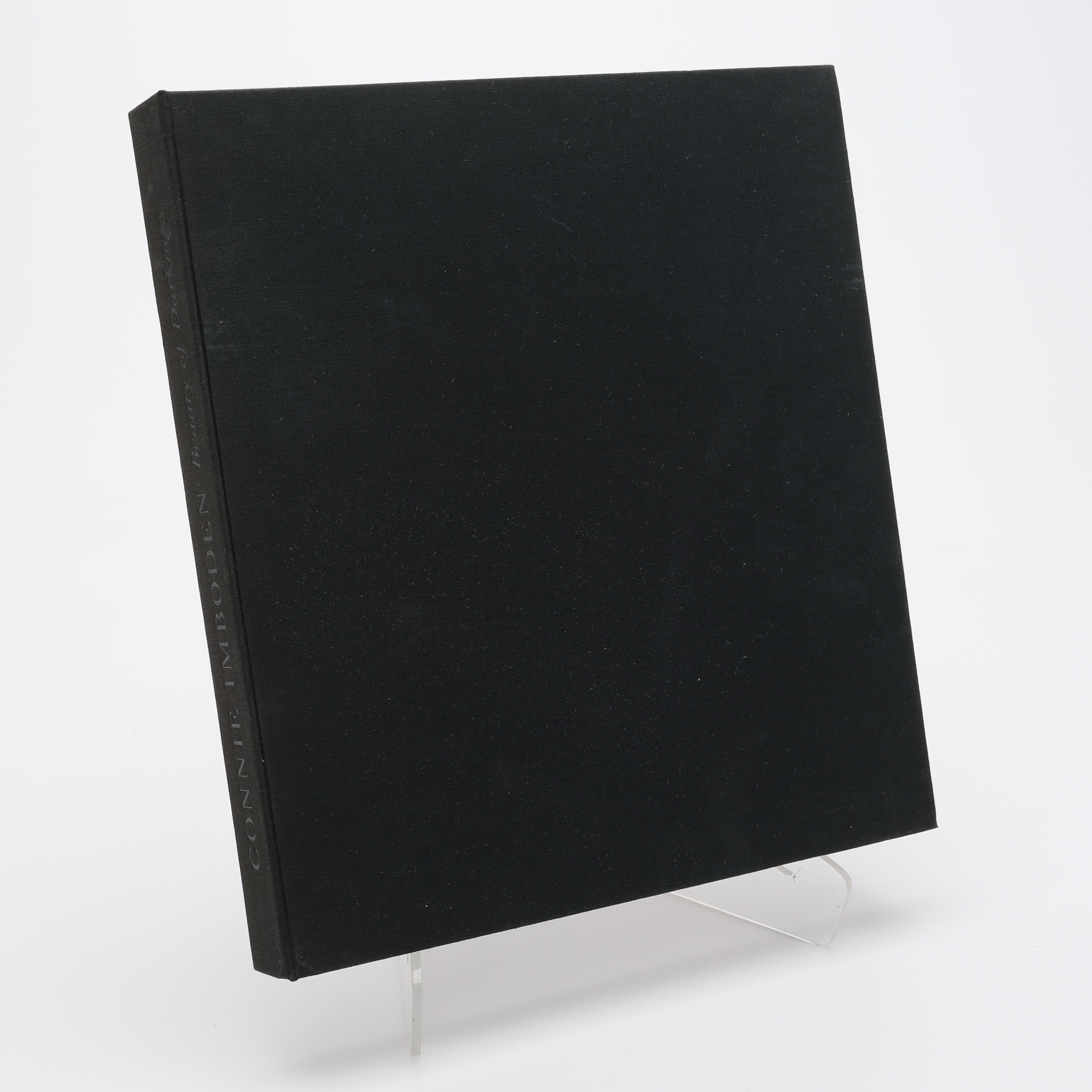 FOTO. DEN AMERIKANSKA FOTOGRAFEN CONNIE IMBODENS BEAUTY OF DARKNESS - NUMRERAT OCH SIGNERAT EXEMNPLAR MED ETT SIGNERAT OCH NUMRERAT SVART-VITT ORIGINALFOTOGRAFI.