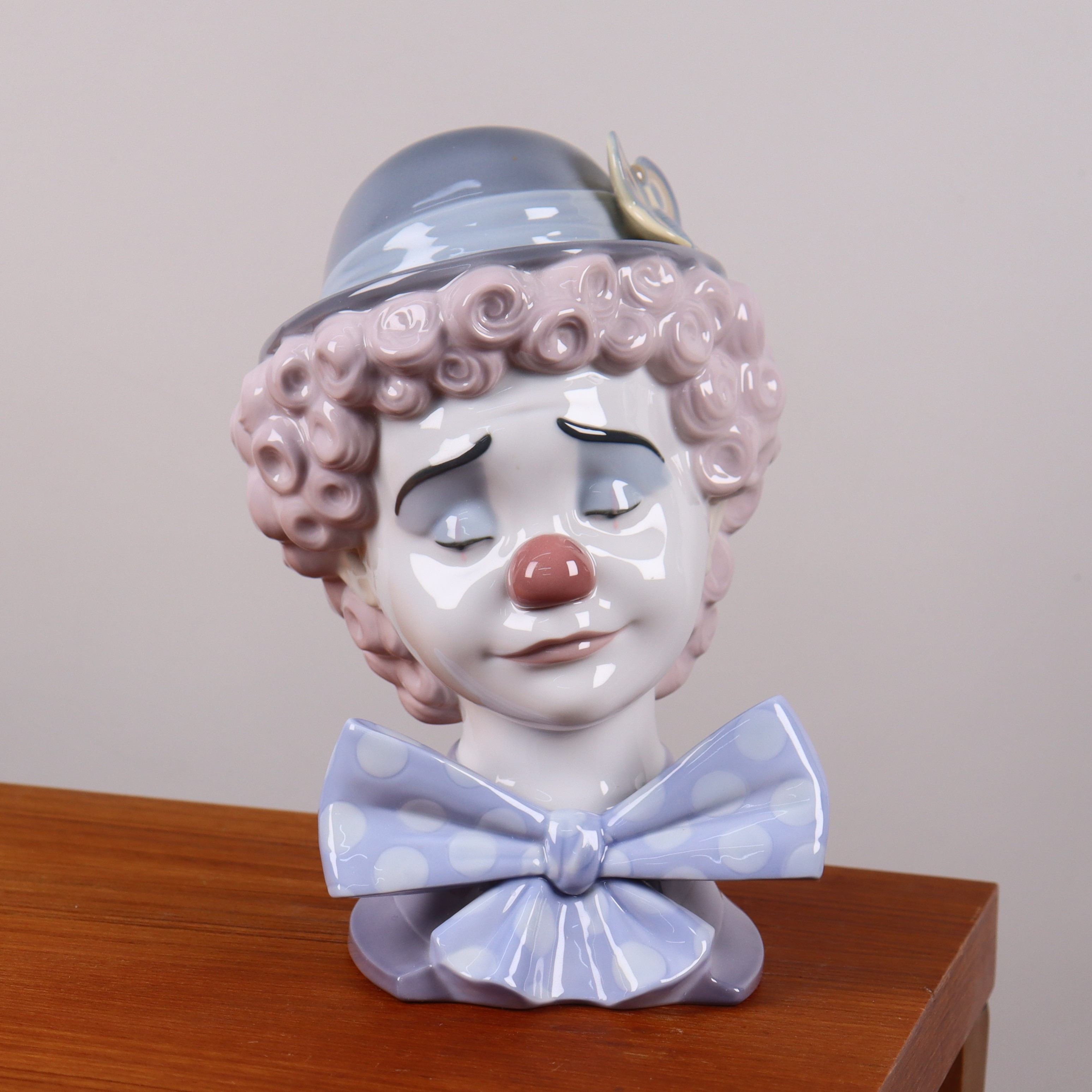 JOSÉ PUCHE. "Sad clown", Lladro, Spanien, clownbyst.