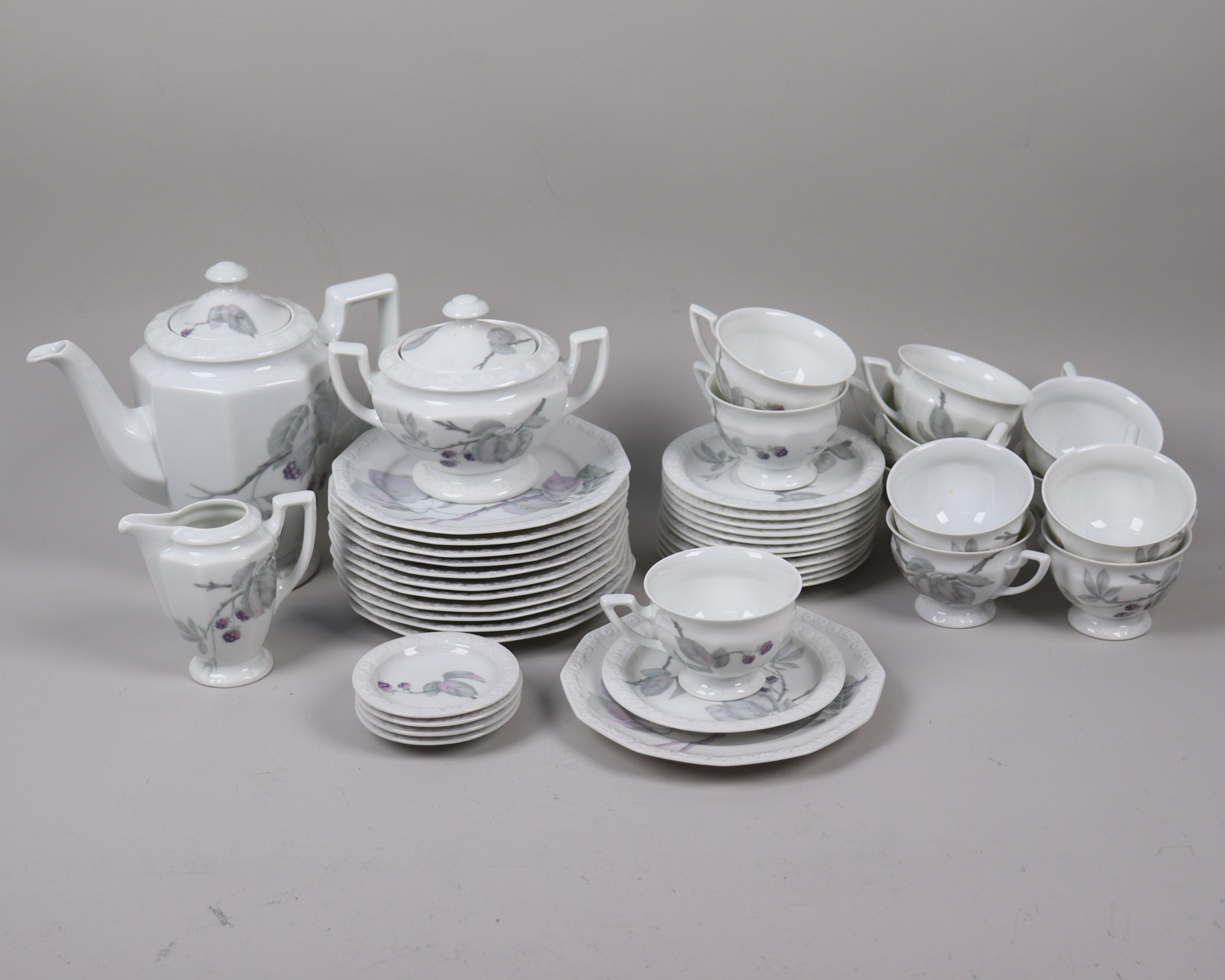 KAFFESERVIS, "Maria Björnbär", Rosenthal, Tyskland, 43 delar.