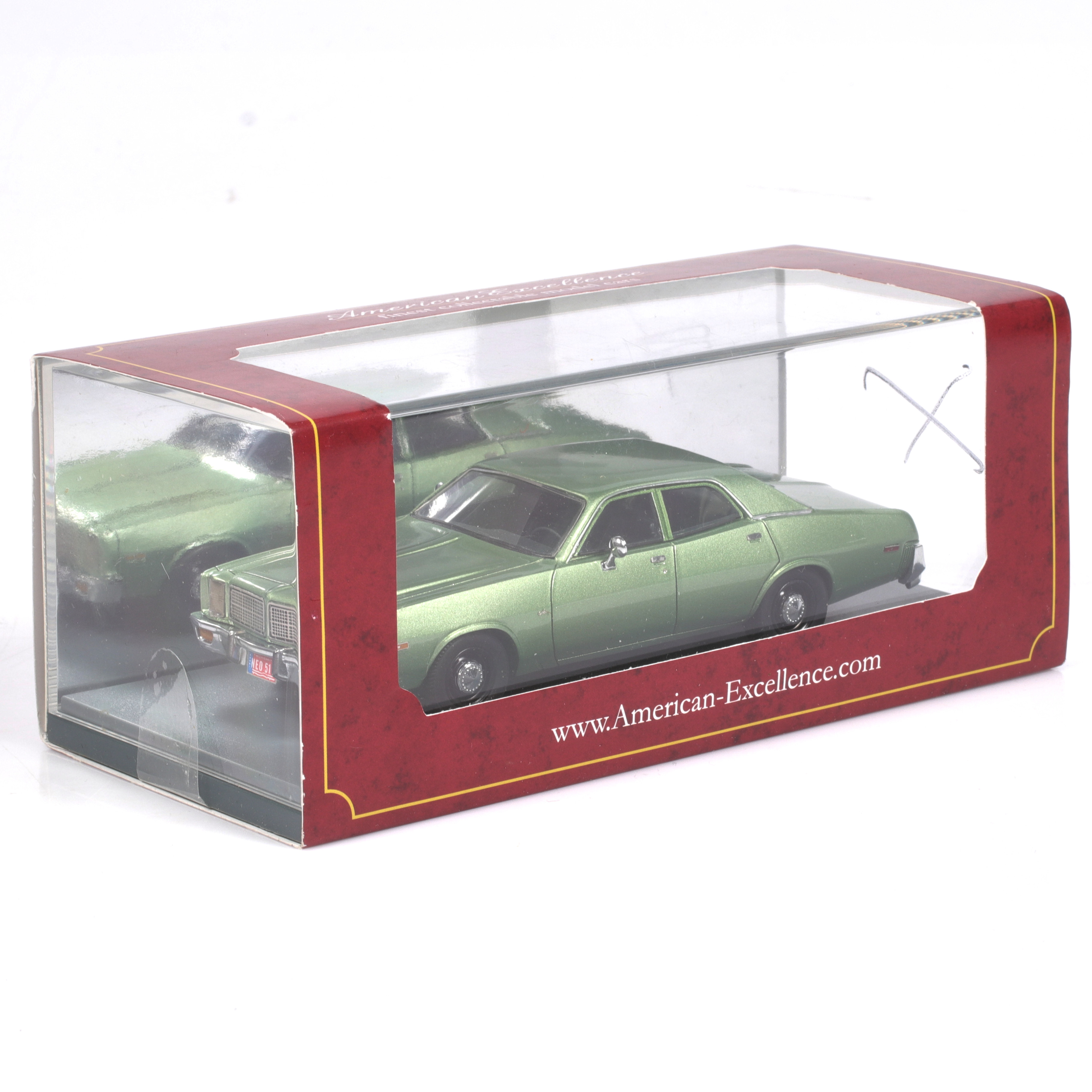 MODELLBIL, metall/resin, Dodge Monaco, NEO Models, skala 1:43.