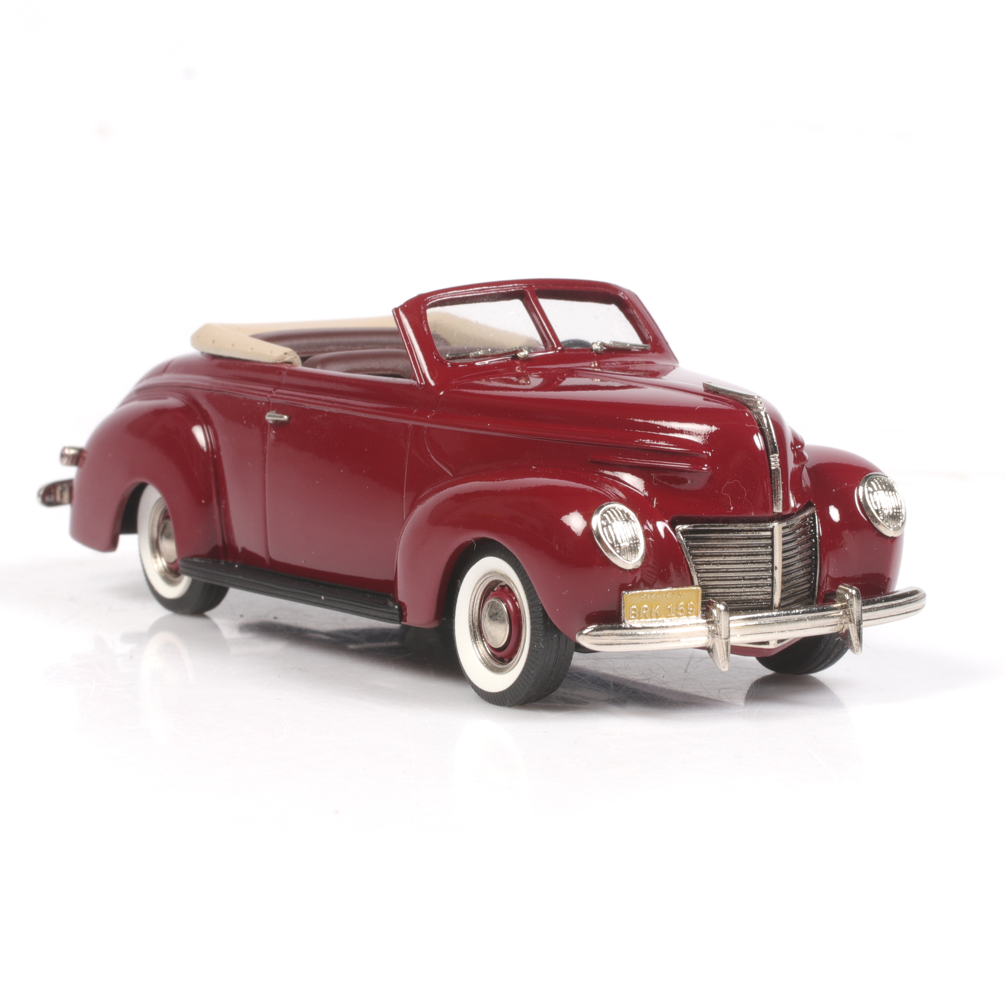 MODELLBIL, metall/resin, Mercury 2 Door Convertible Club Coupé, 1939, Brooklin Models, skala 1:43.