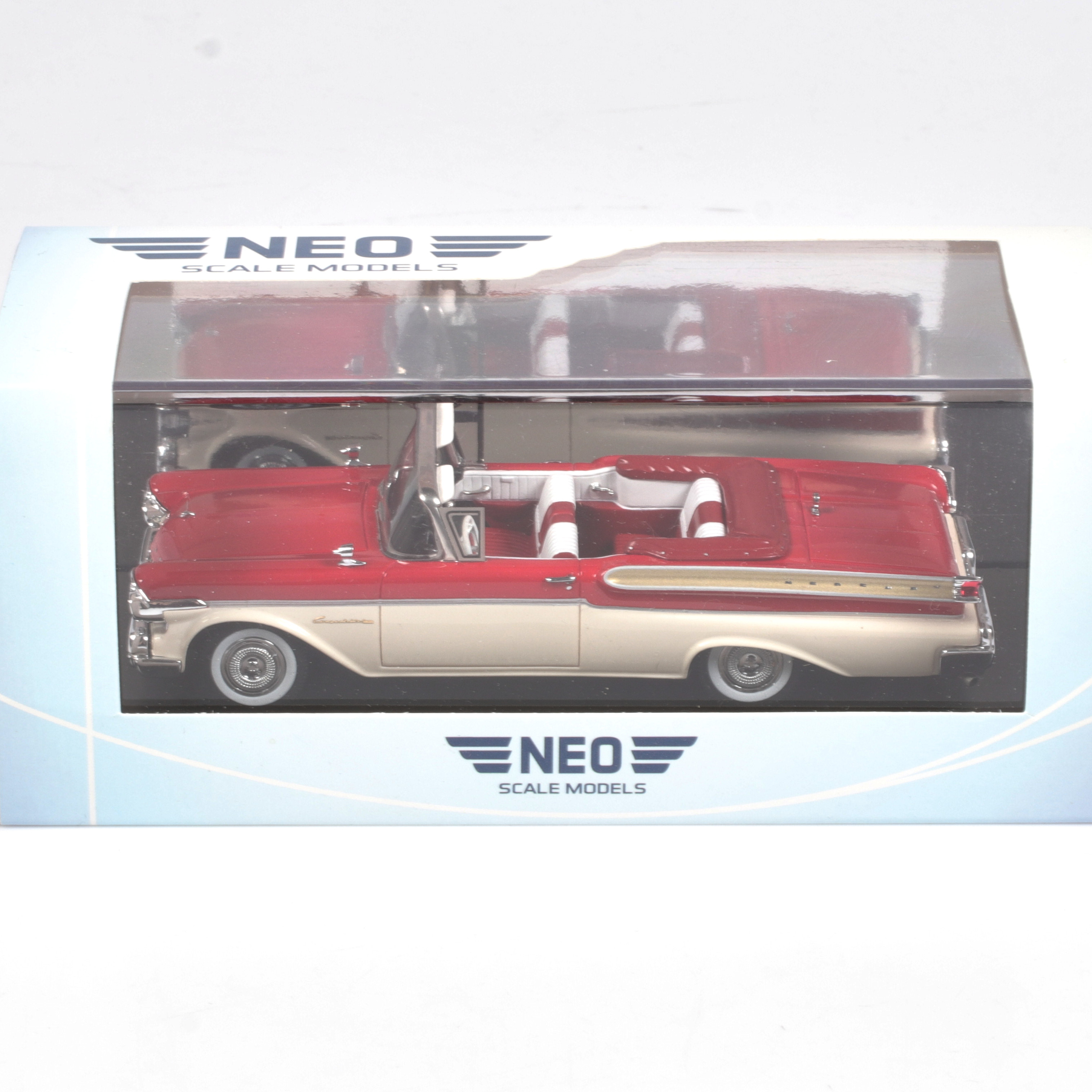 MODELLBIL, metall/resin, Mercury Turnpike Cruiser Convertible, 1957, NEO Models, skala 1:43.