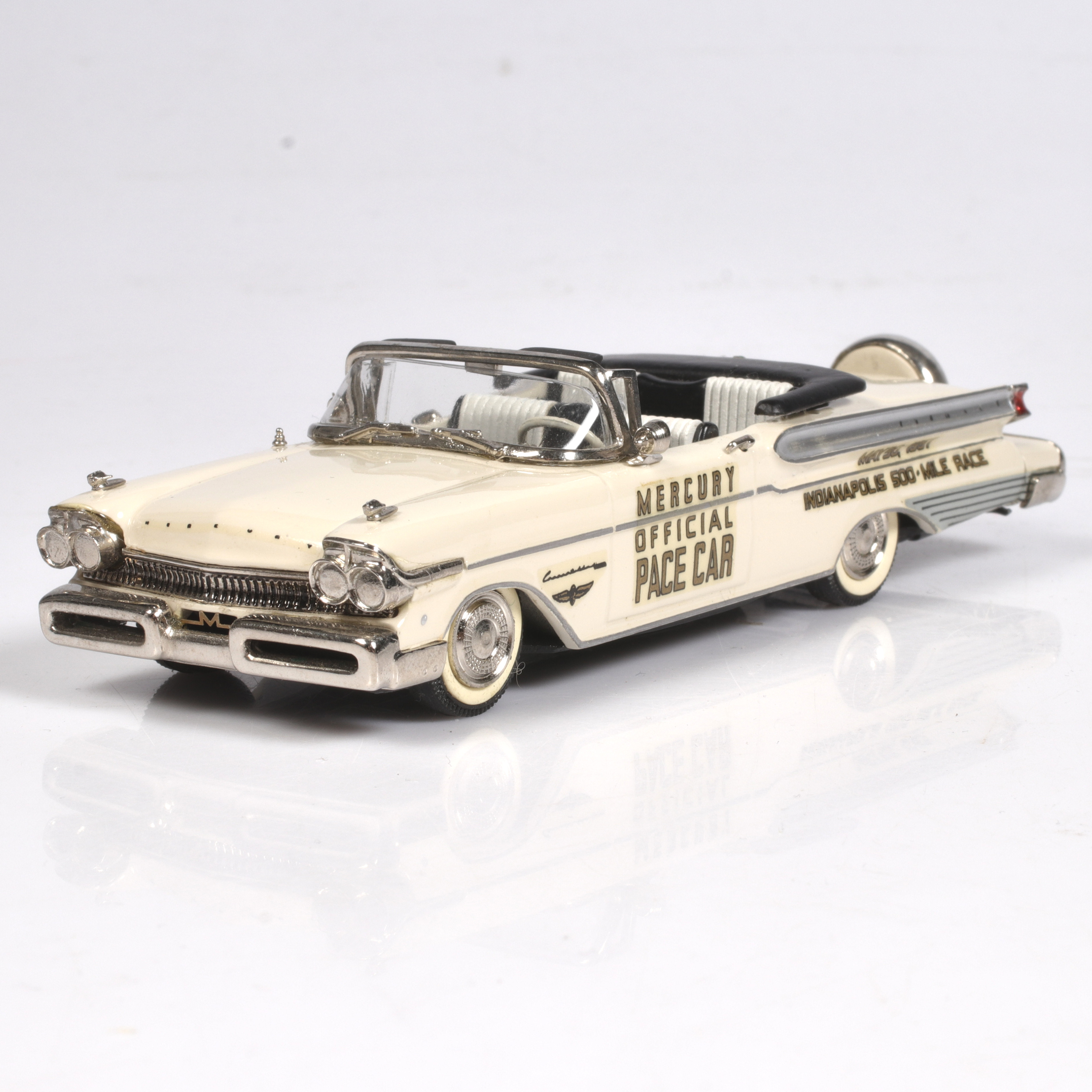 MODELLBIL, metall/resin, Mercury Turnpike Cruiser "Official Pace Car", 1957-58, Mini Marque "43", skala 1:43.