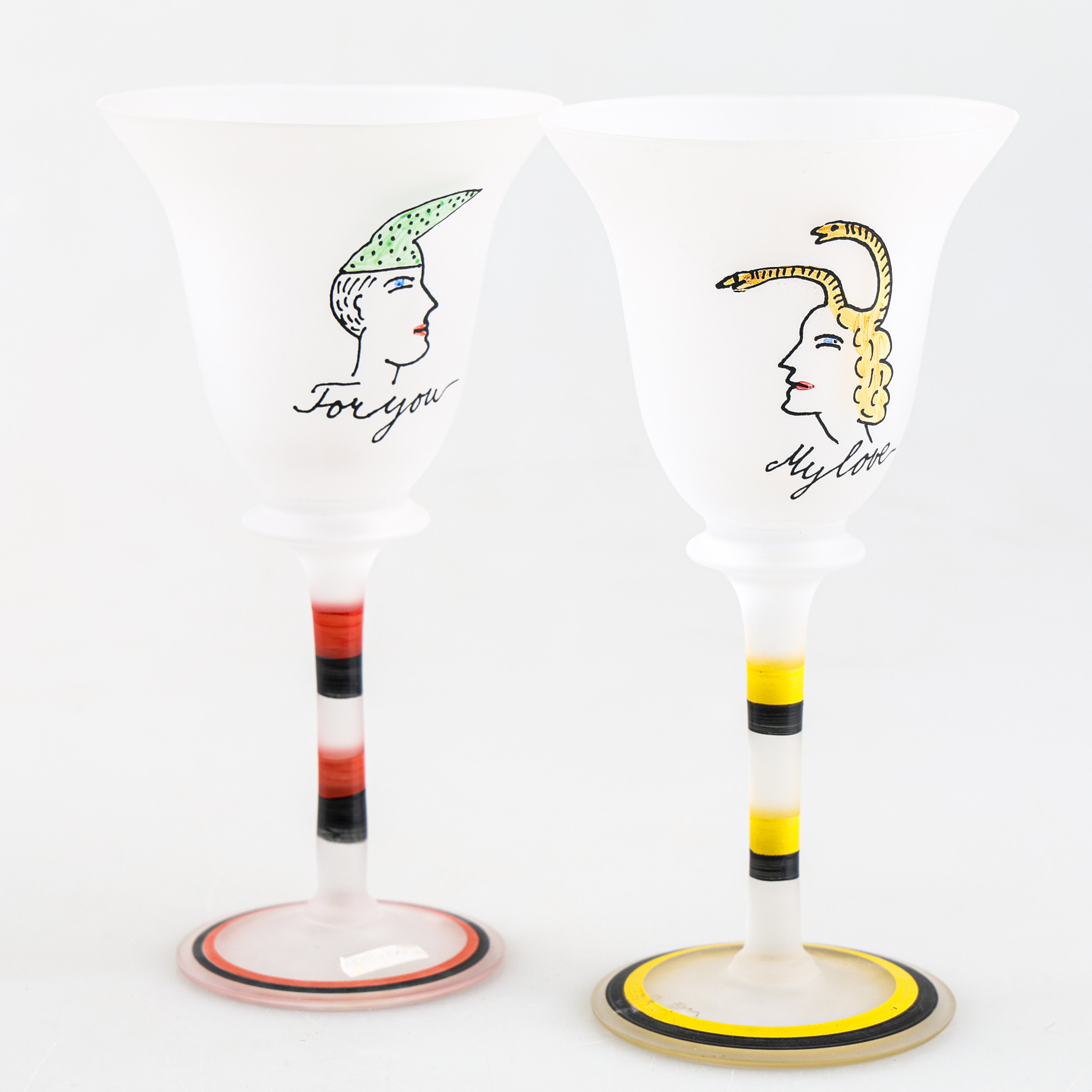 ULRICA HYDMAN-VALLIEN. Vinglas, 2 stycken, "For You" och "My Love", Kosta Boda.