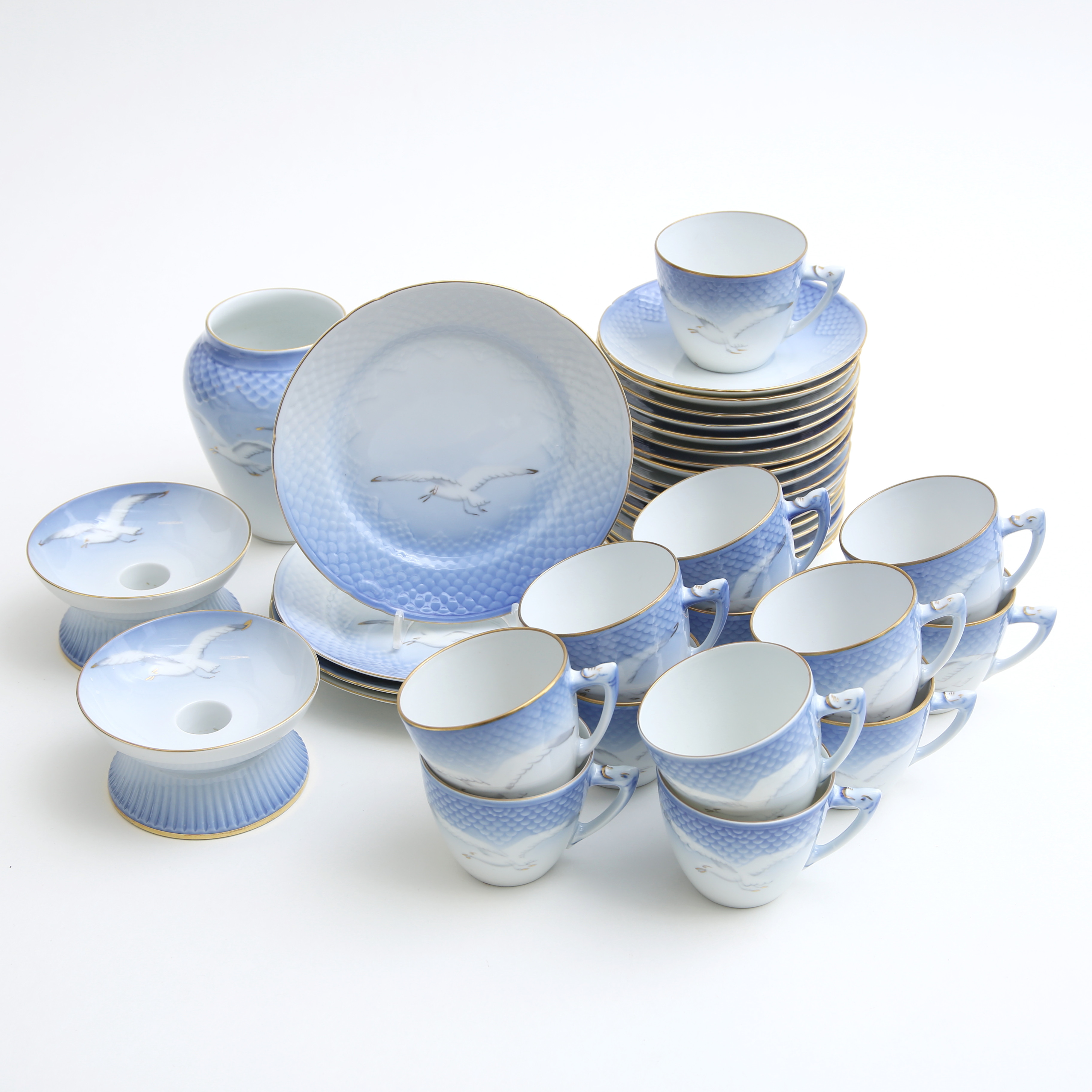 SERVISDELAR, 37 st, "Blå Måsen", Bing & Gröndahl.