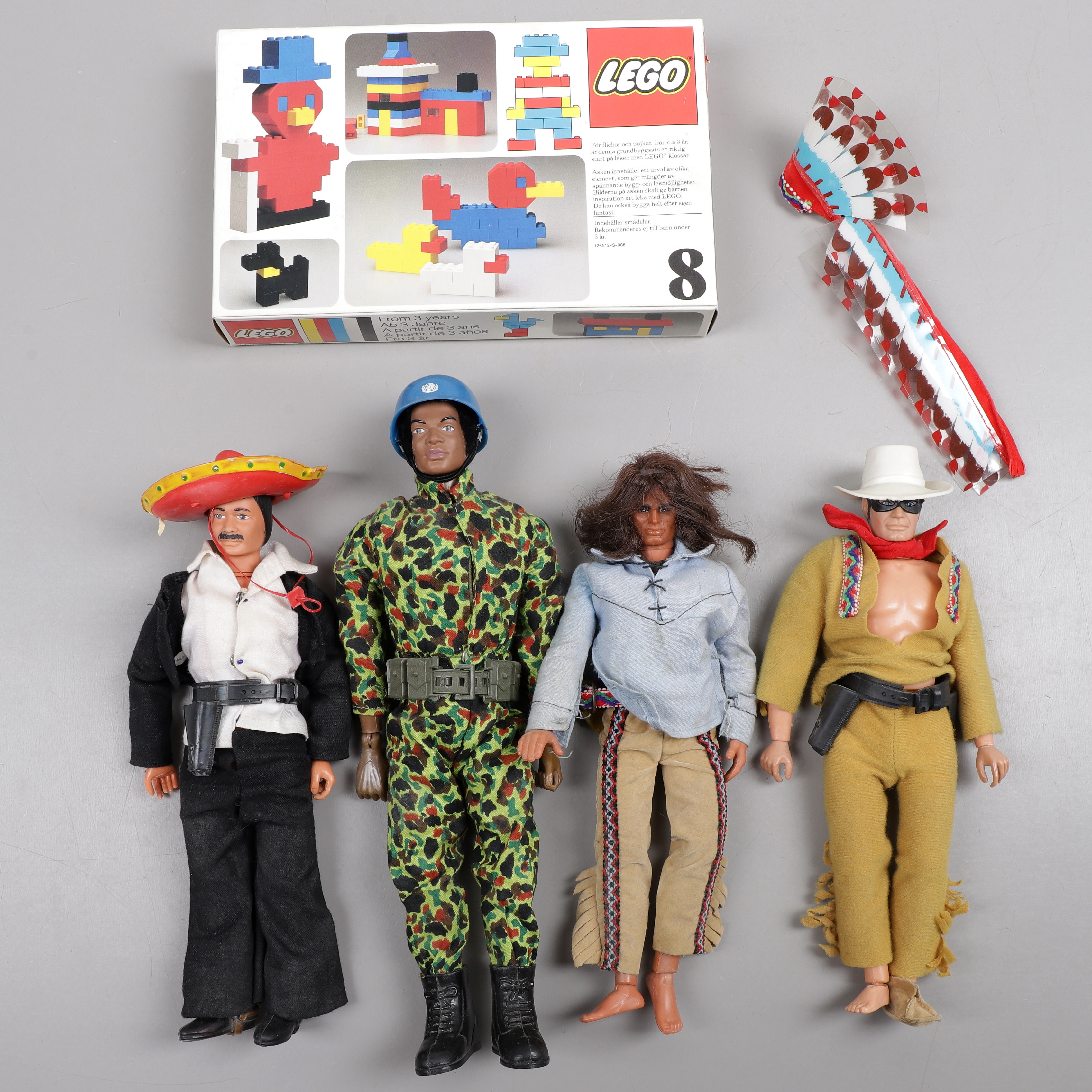 ACTIONFIGURER, 4 st, Lone Ranger, Tonto m fl samt LEGO nr 8.