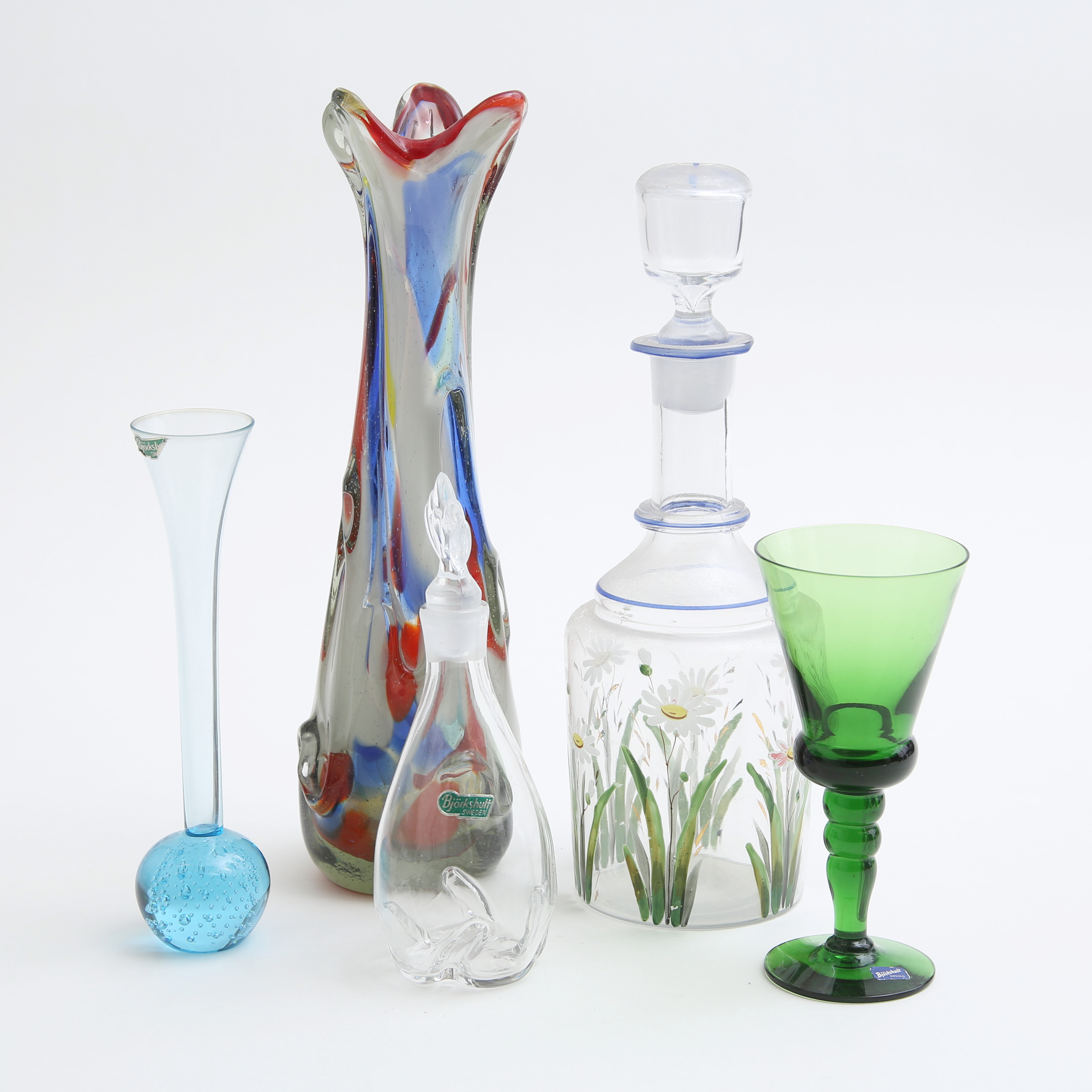 VASER samt KARAFFER, 5 delar, Björkshult glasbruk/Murano.